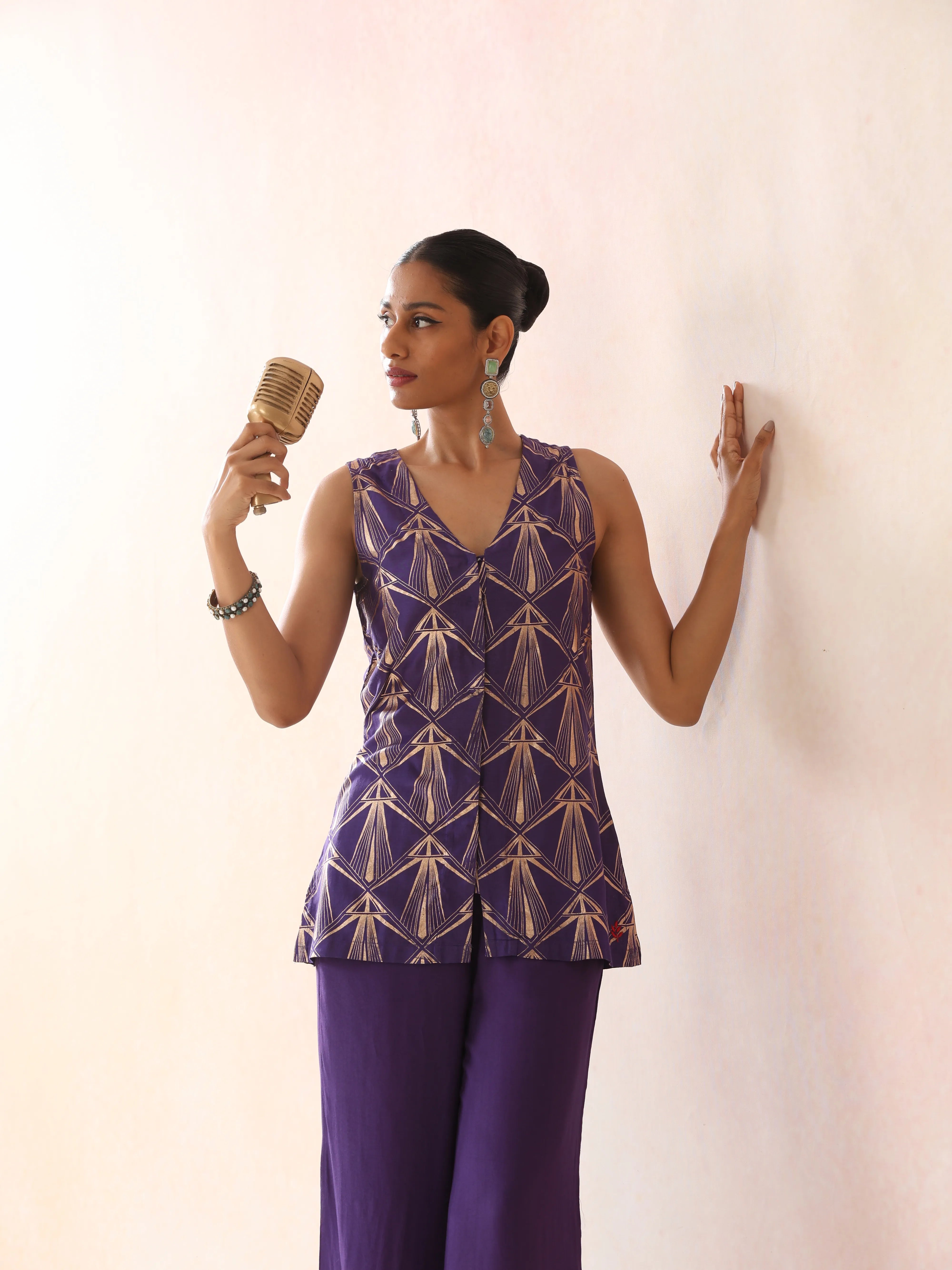 trueBrowns Purple Rose-Gold Foil Print Jacket and Flared Pants Co-ord Set