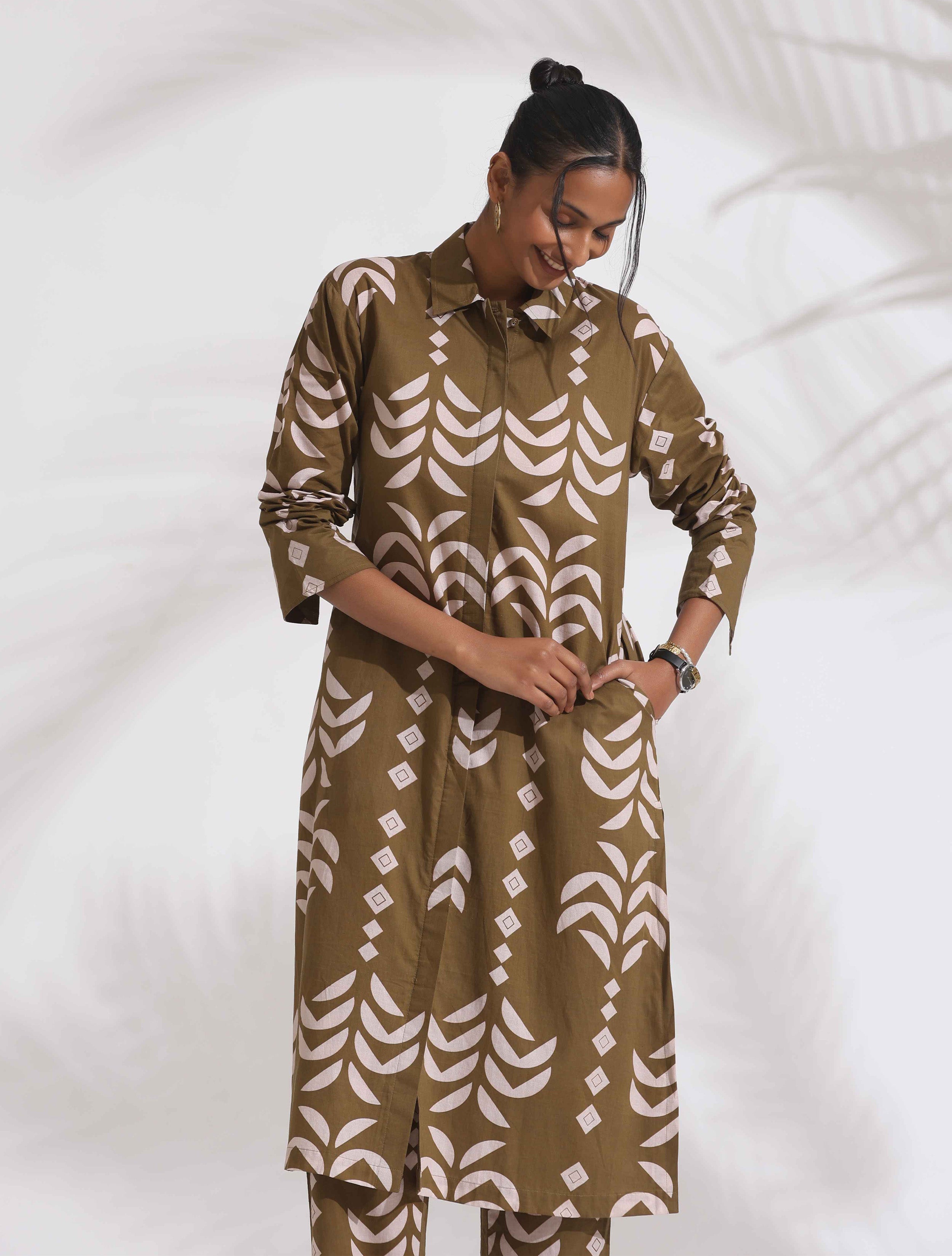 trueBrowns Olive Green Cotton Stripe Print Shirt Kurta Set