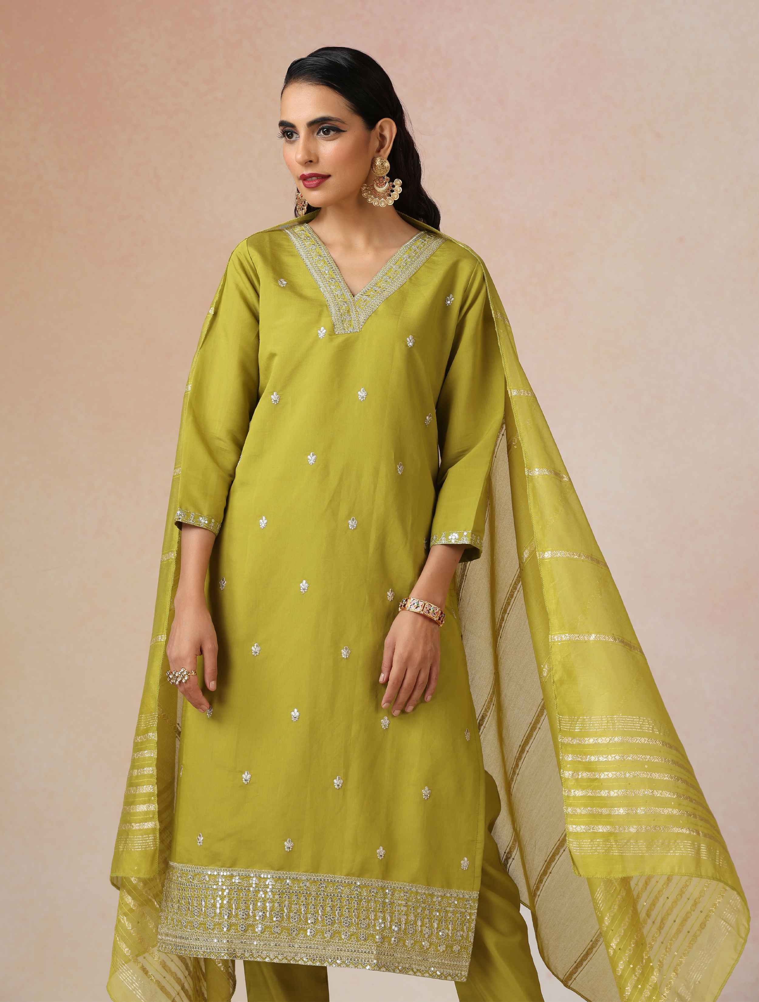 trueBrowns Green Zari Embroidered Straight Kurta 3pc Set