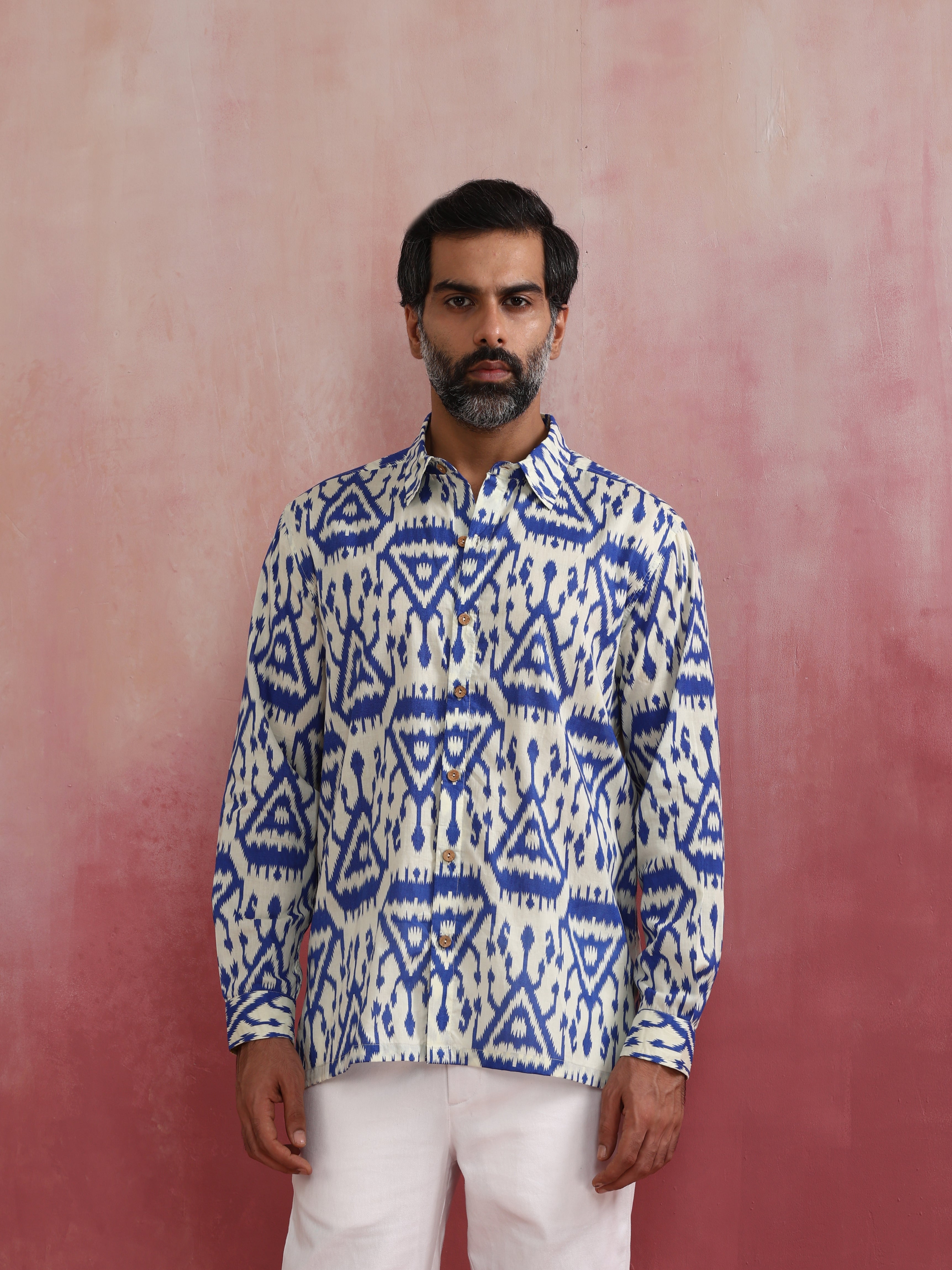 trueBrowns Men's Blue Ikat Cotton Shirt