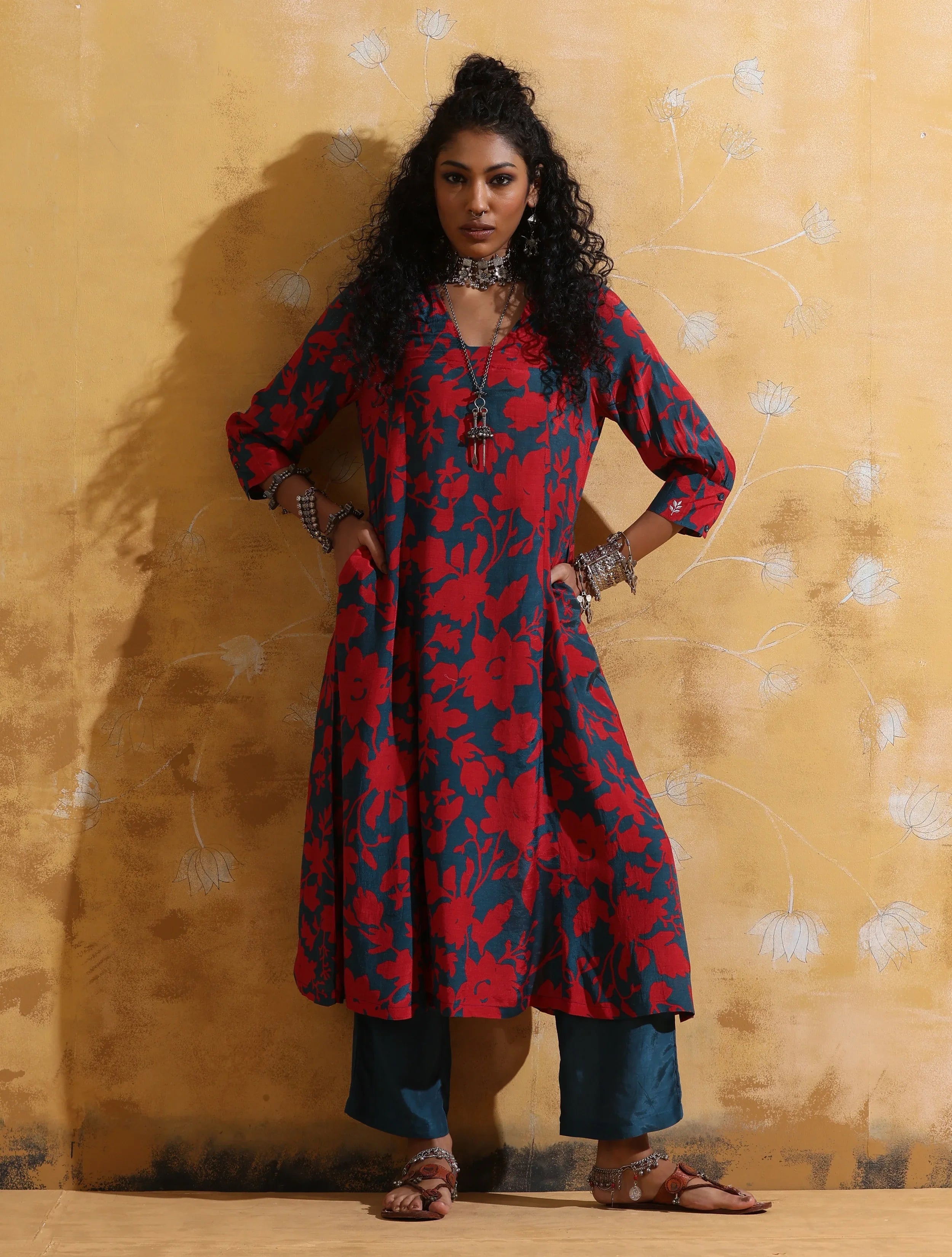 trueBrowns Red Teal Jaal Print Muslin Silk A-Line Kurta Set