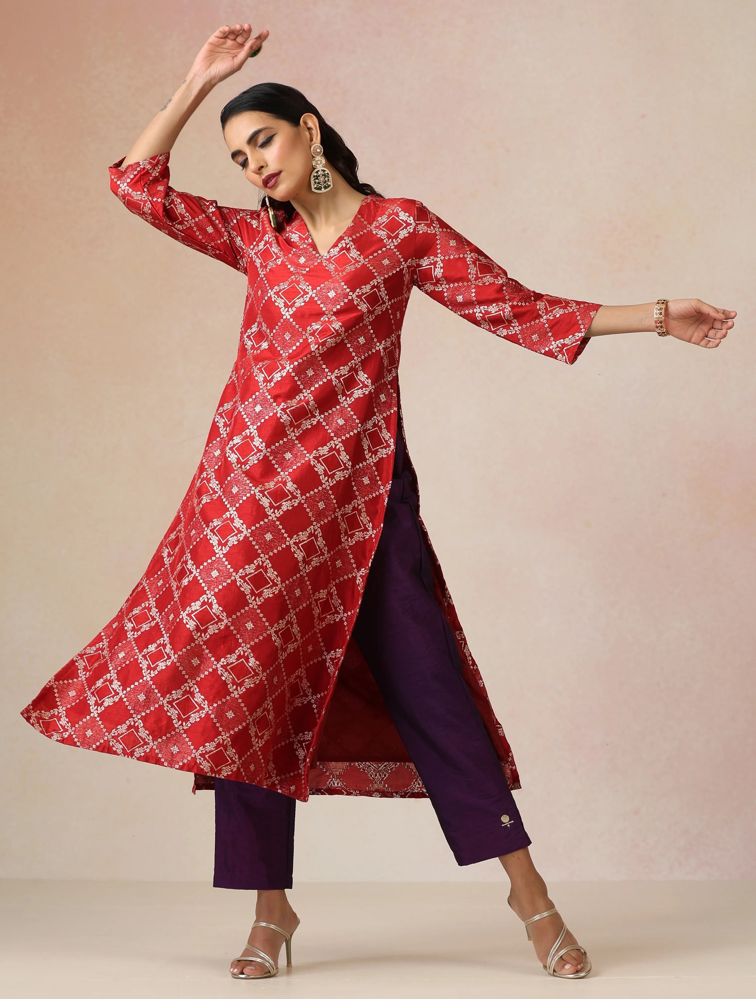 trueBrowns Red Brocade Straight High-Slit Kurta Set