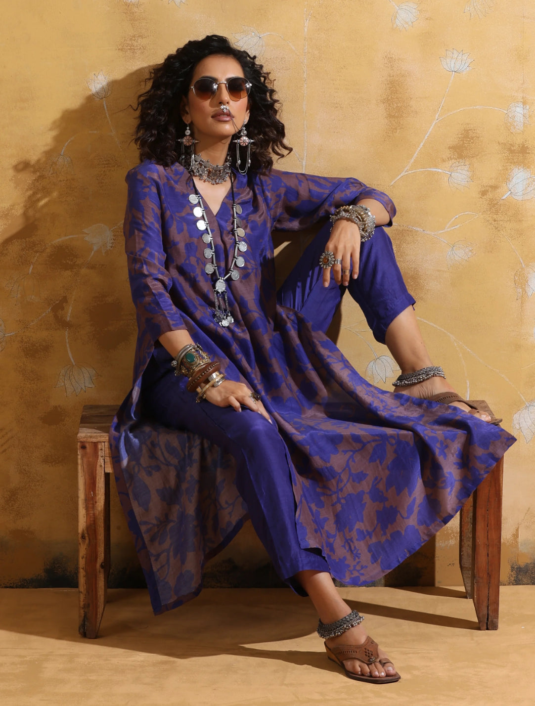 trueBrowns Purple Jaal Print Muslin Silk Straight Kurta Set