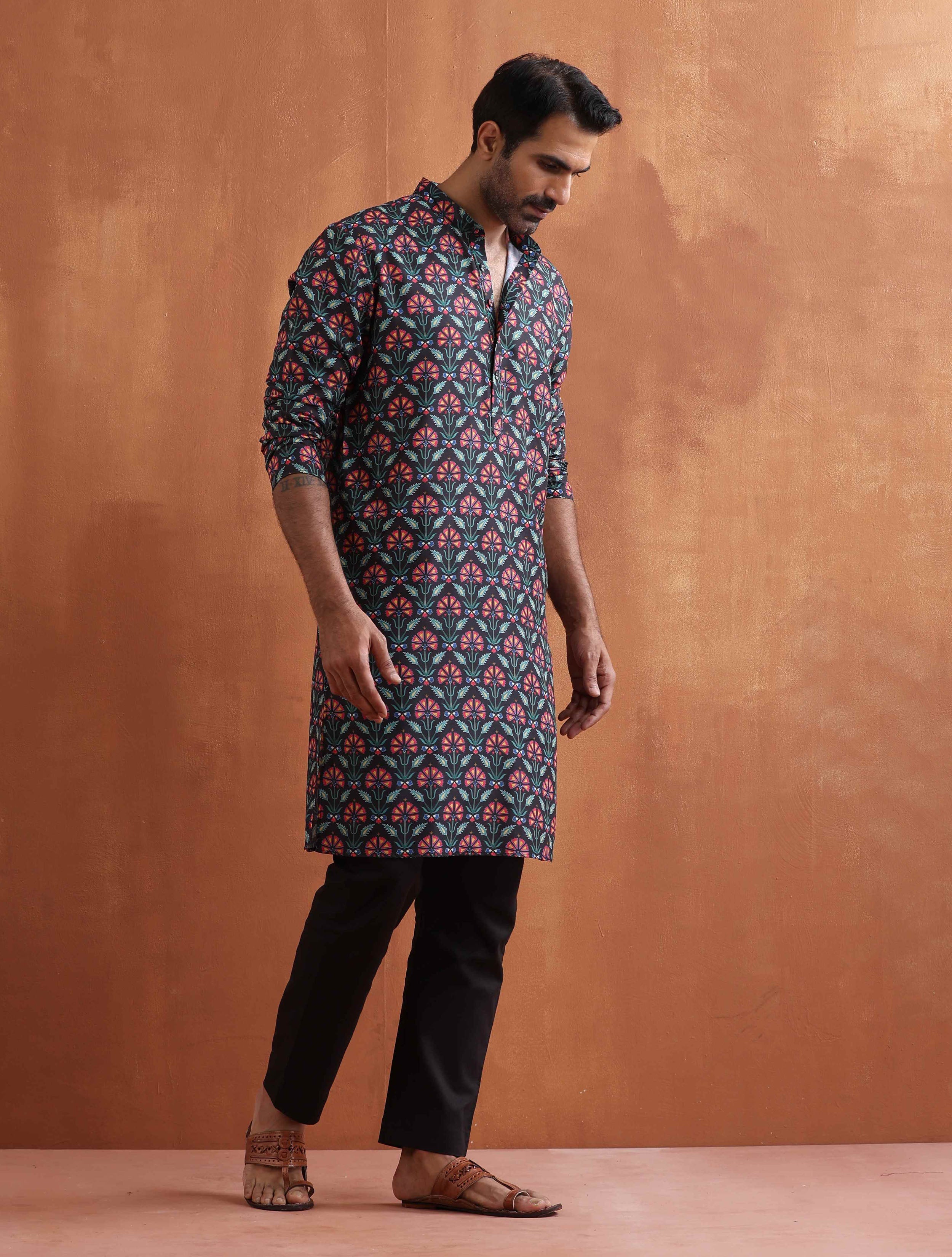 trueBrowns Men's Black Floral Printed Kurta