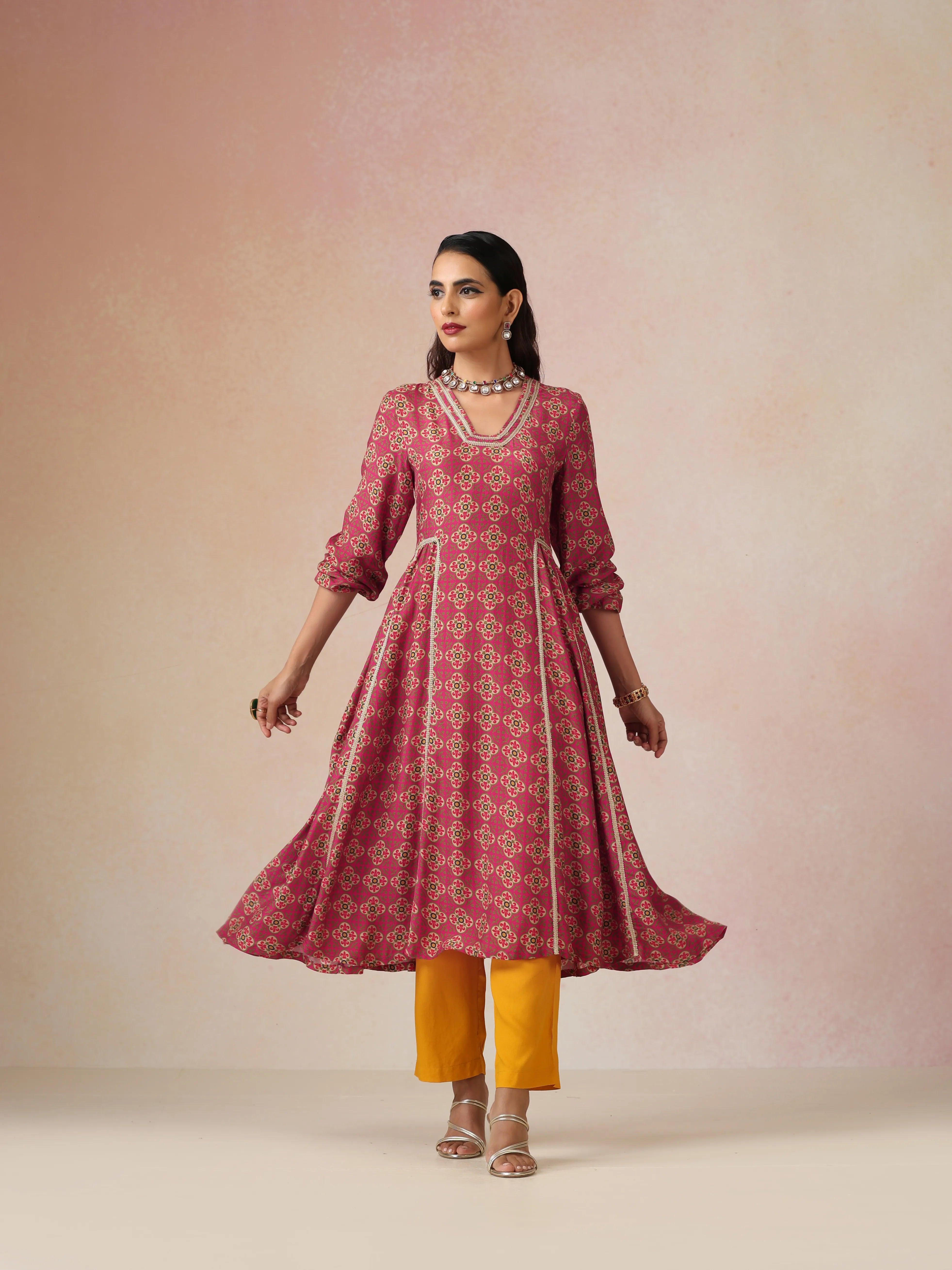 trueBrowns Pink Print Viscose Fit And Flared Kurta Set