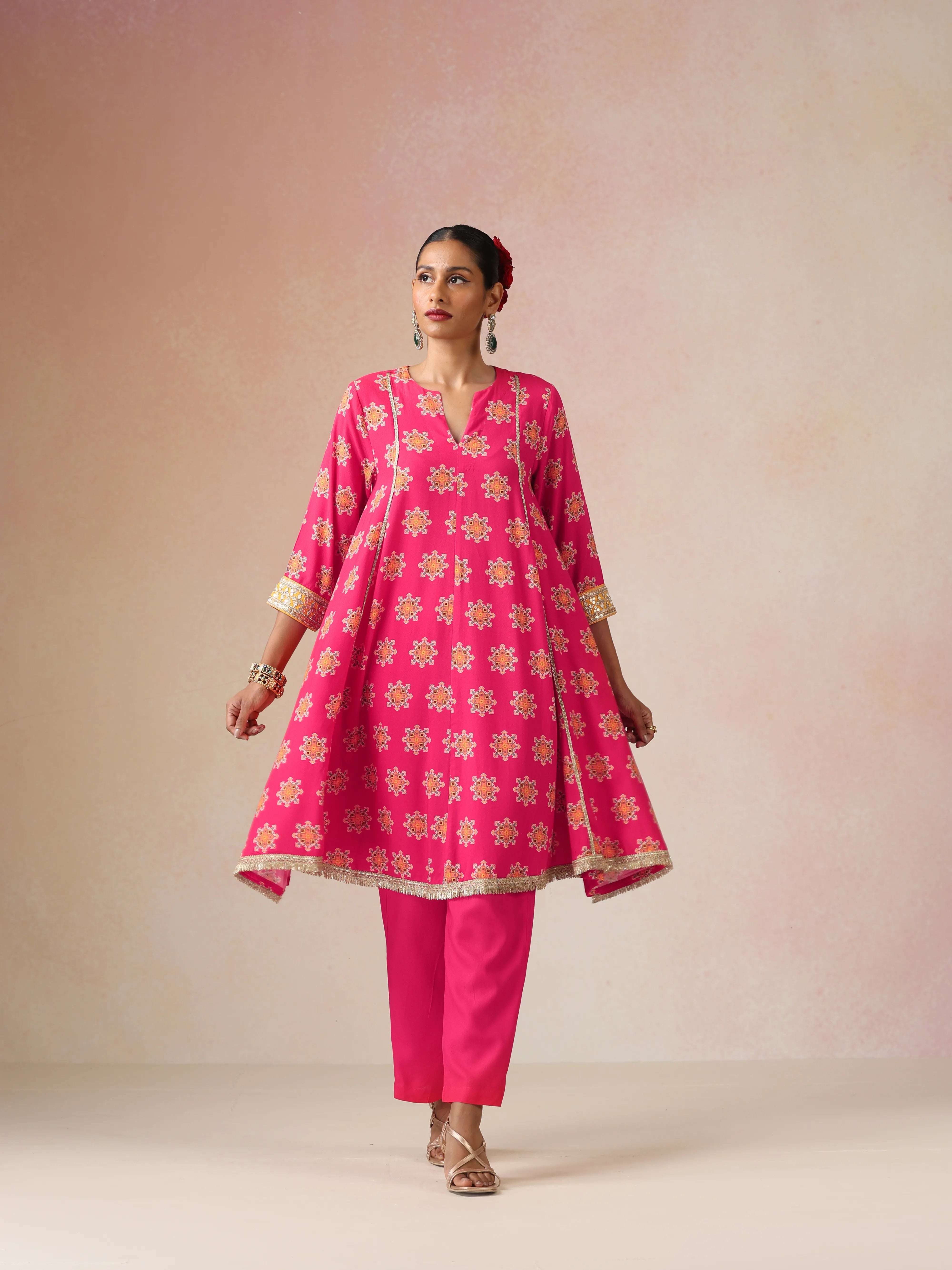 trueBrowns Pink Boota Print Viscose Flared Kurta Co-ord Set