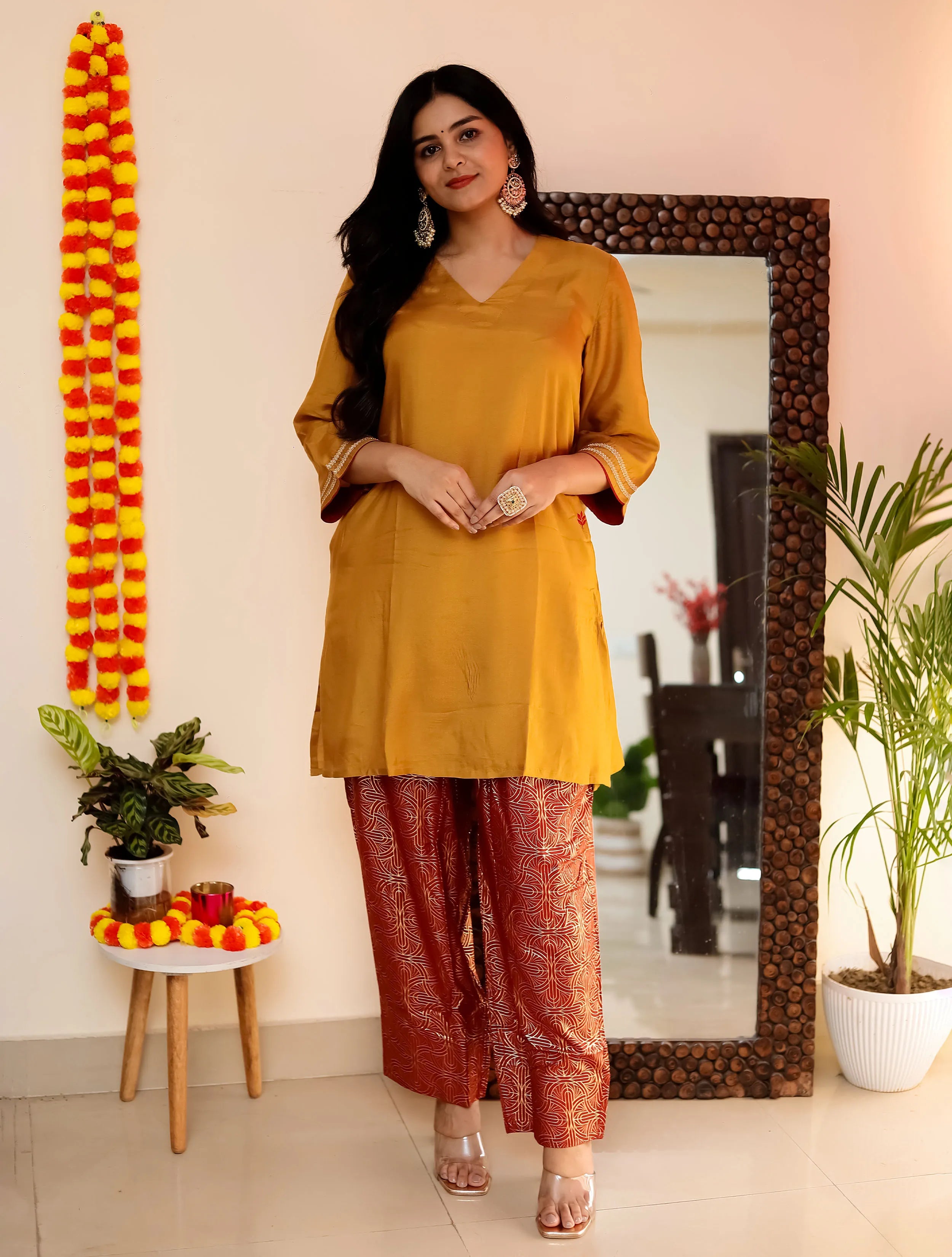 trueBrowns Mustard Gold Foil Print Muslin Silk Kurta Farsi Pants Set