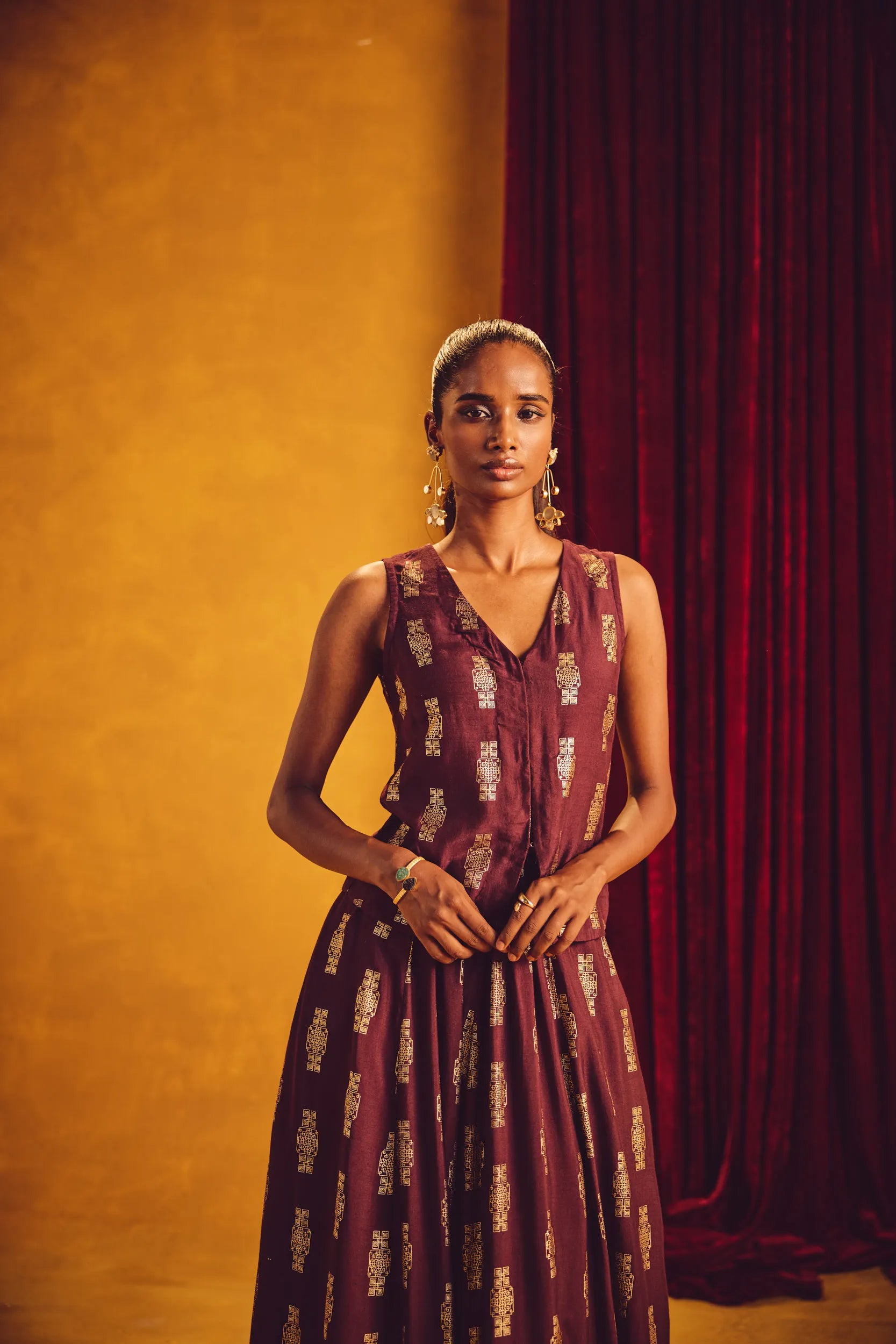 trueBrowns Cola Gold Foil Print Muslin Silk Jacket Skirt Co-ord Set