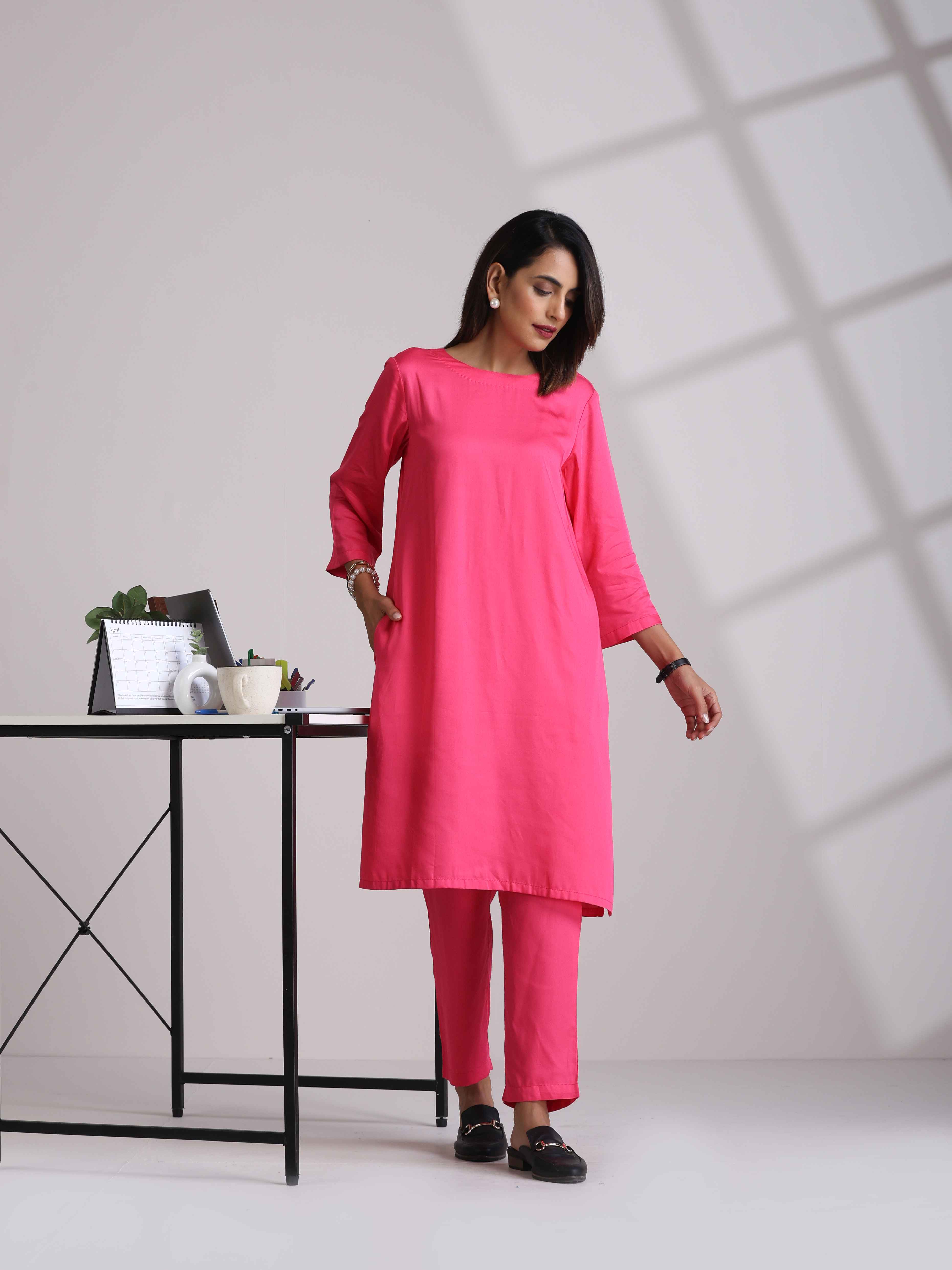 trueBrowns Pink Modal Round Neck Kurta Co-ord Set