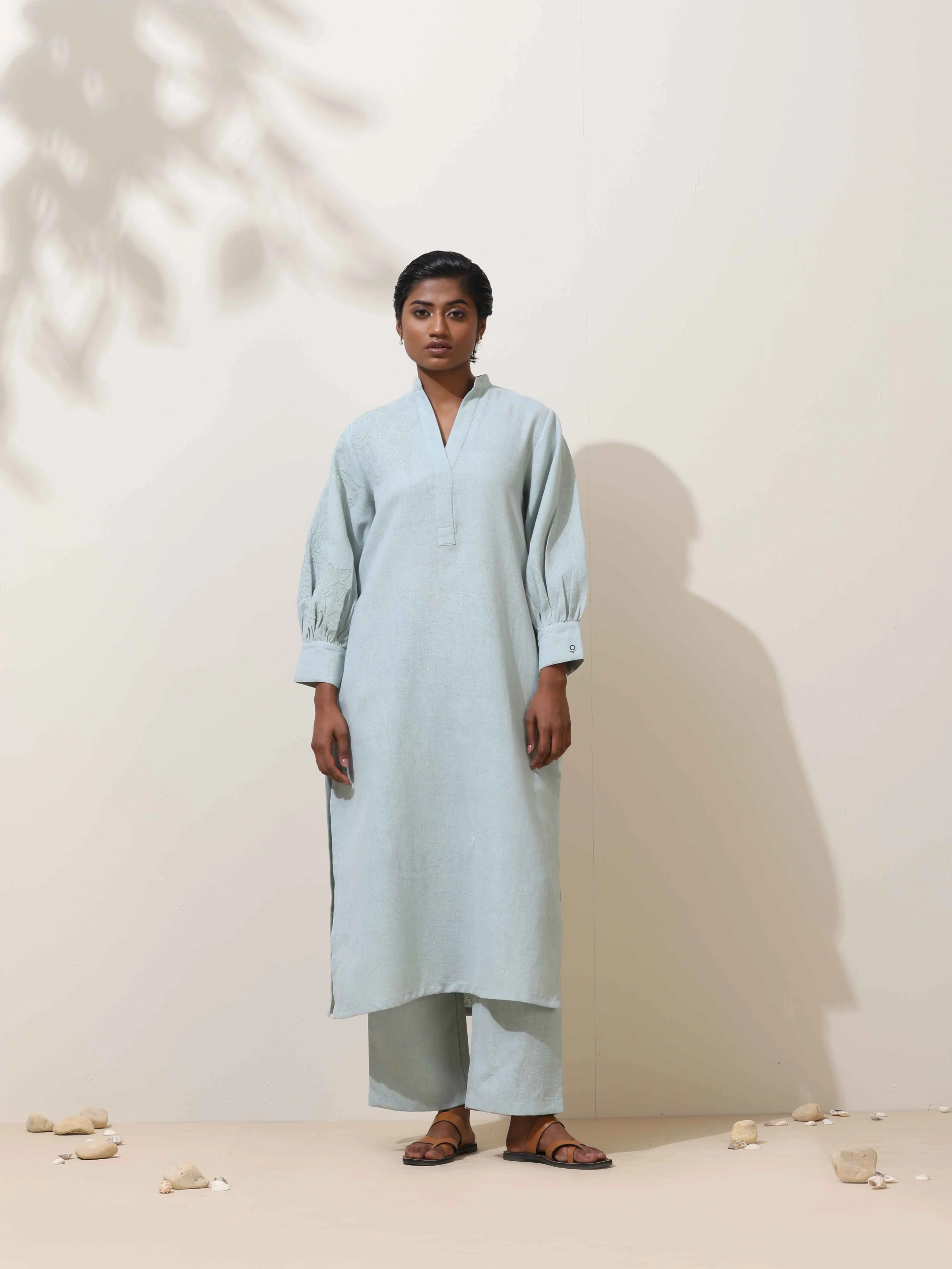 trueBrowns Nilah Blue Embroidered Natural Cotton Kurta Pant Set
