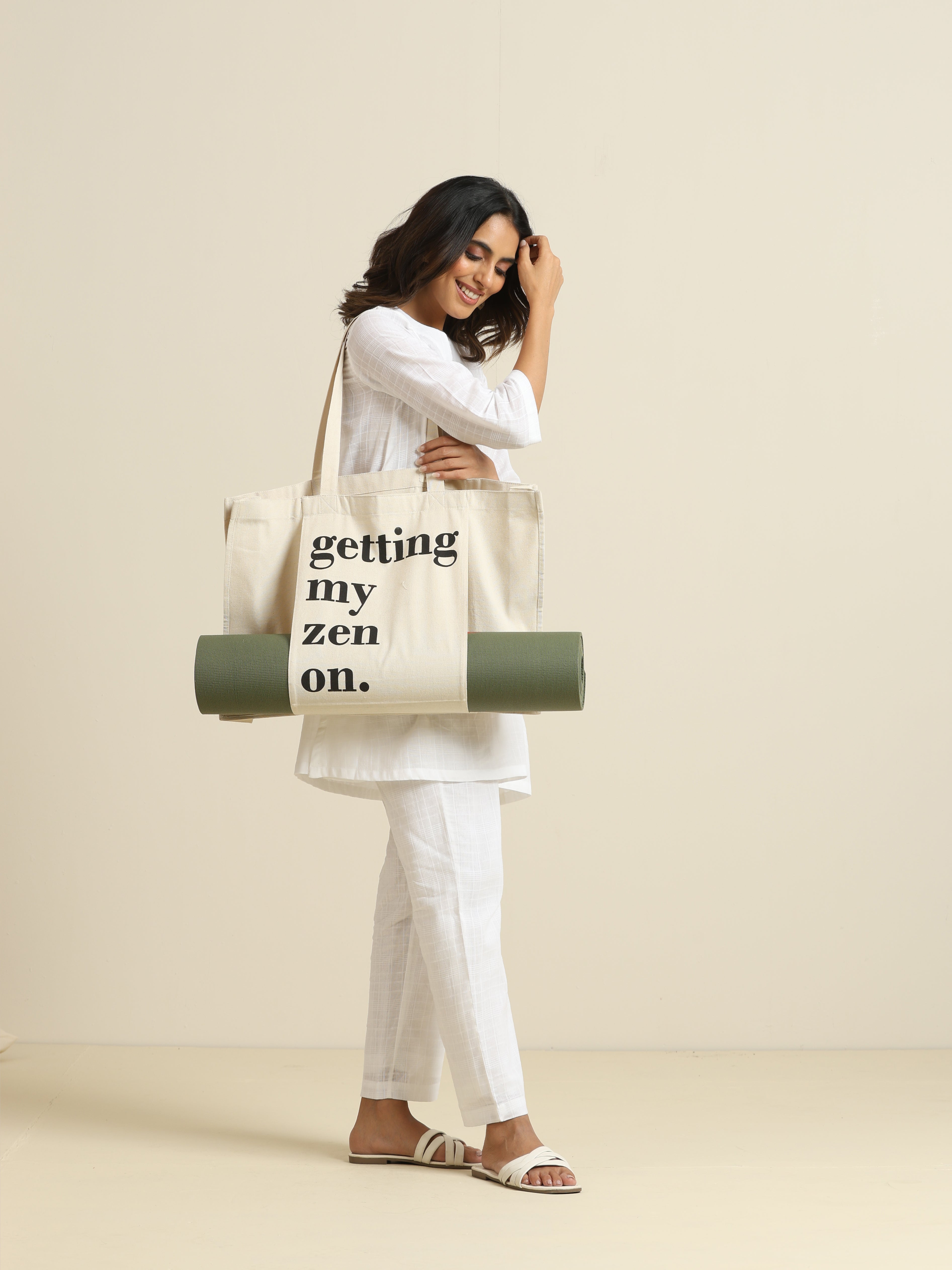 trueBrowns Off White Yoga Tote Bag
