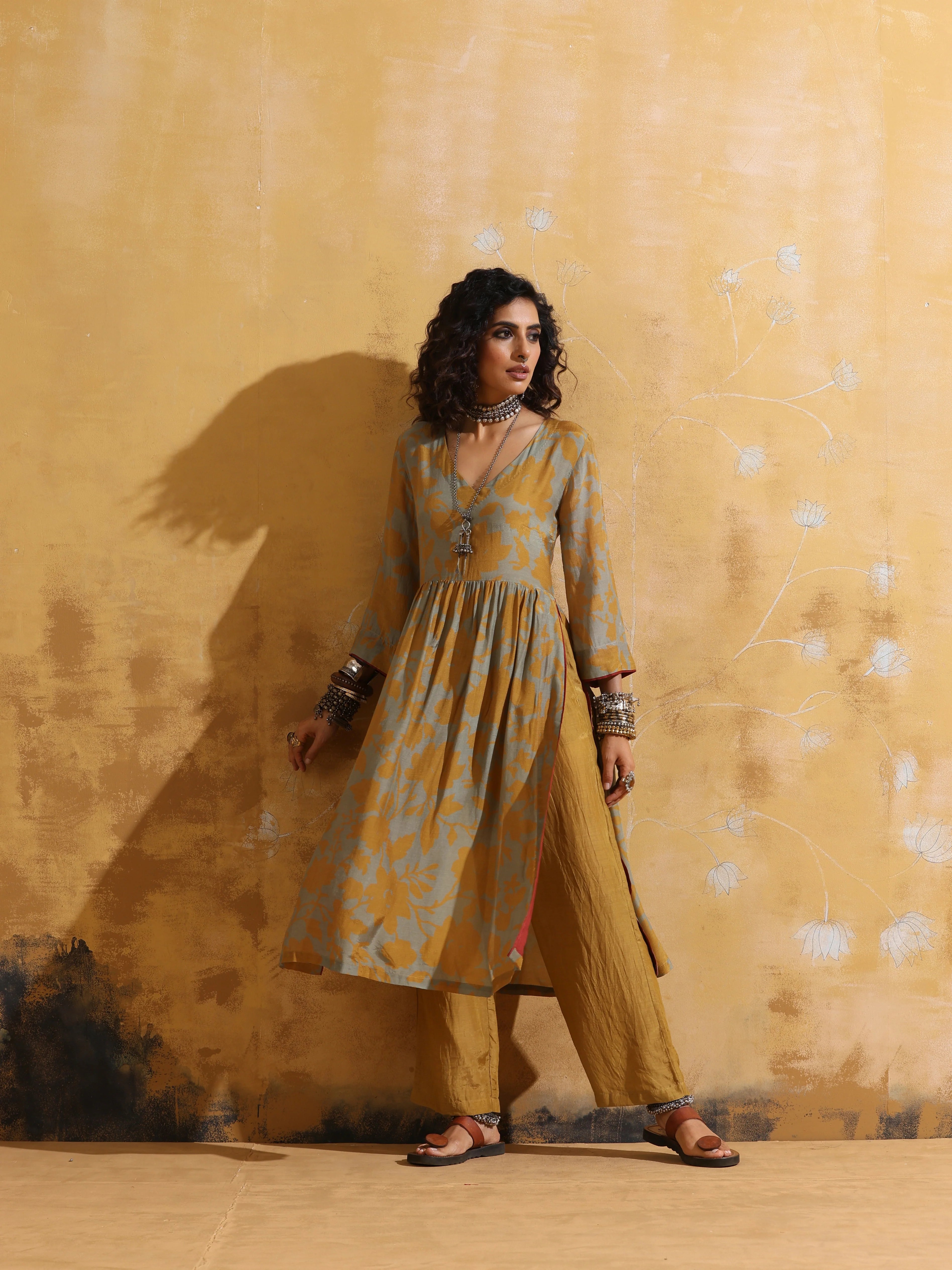 trueBrowns Mustard Jaal Print Muslin Silk High-Slit Fit and Flared Kurta Set