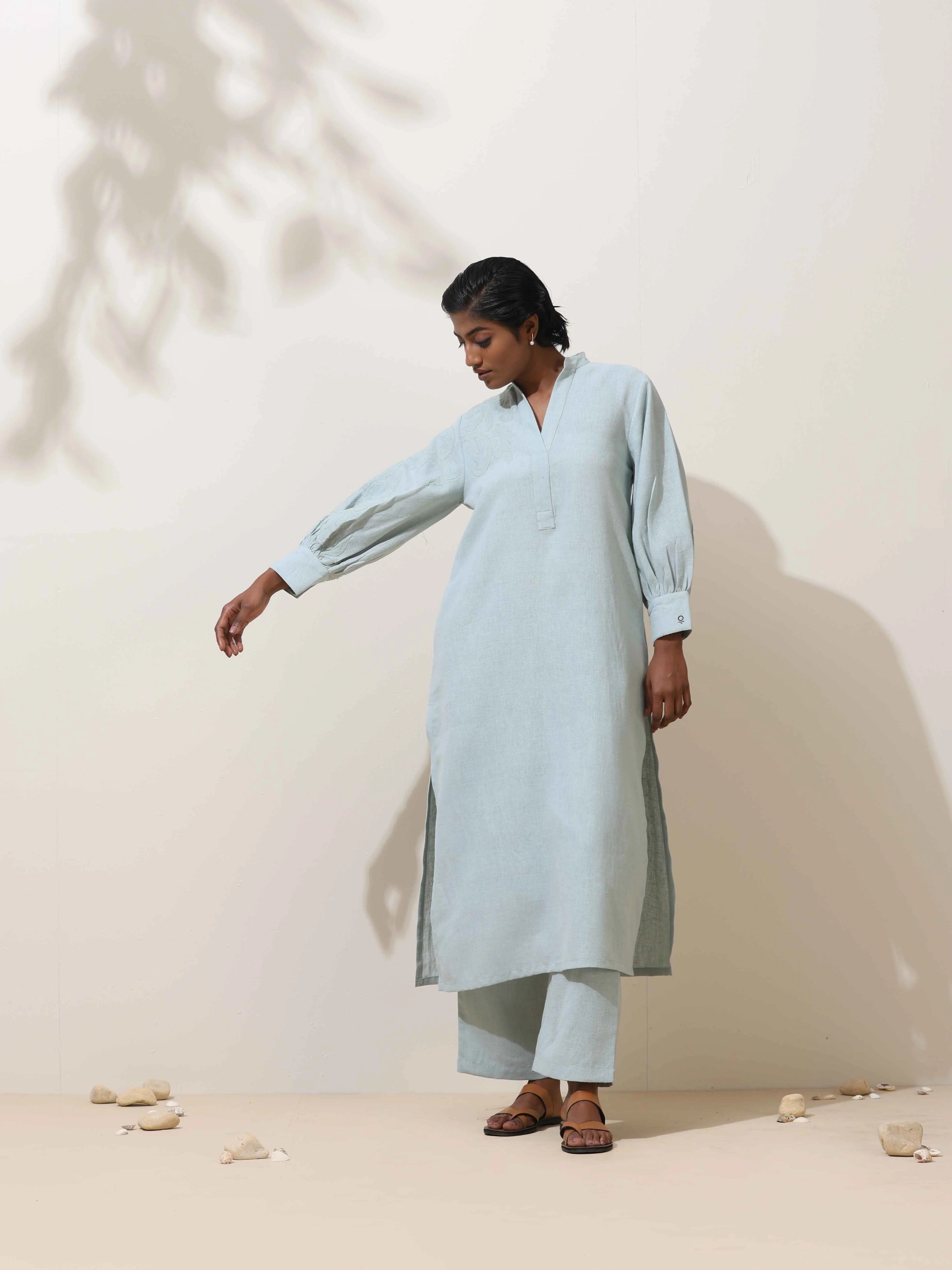 trueBrowns Nilah Blue Embroidered Natural Cotton Kurta Pant Set