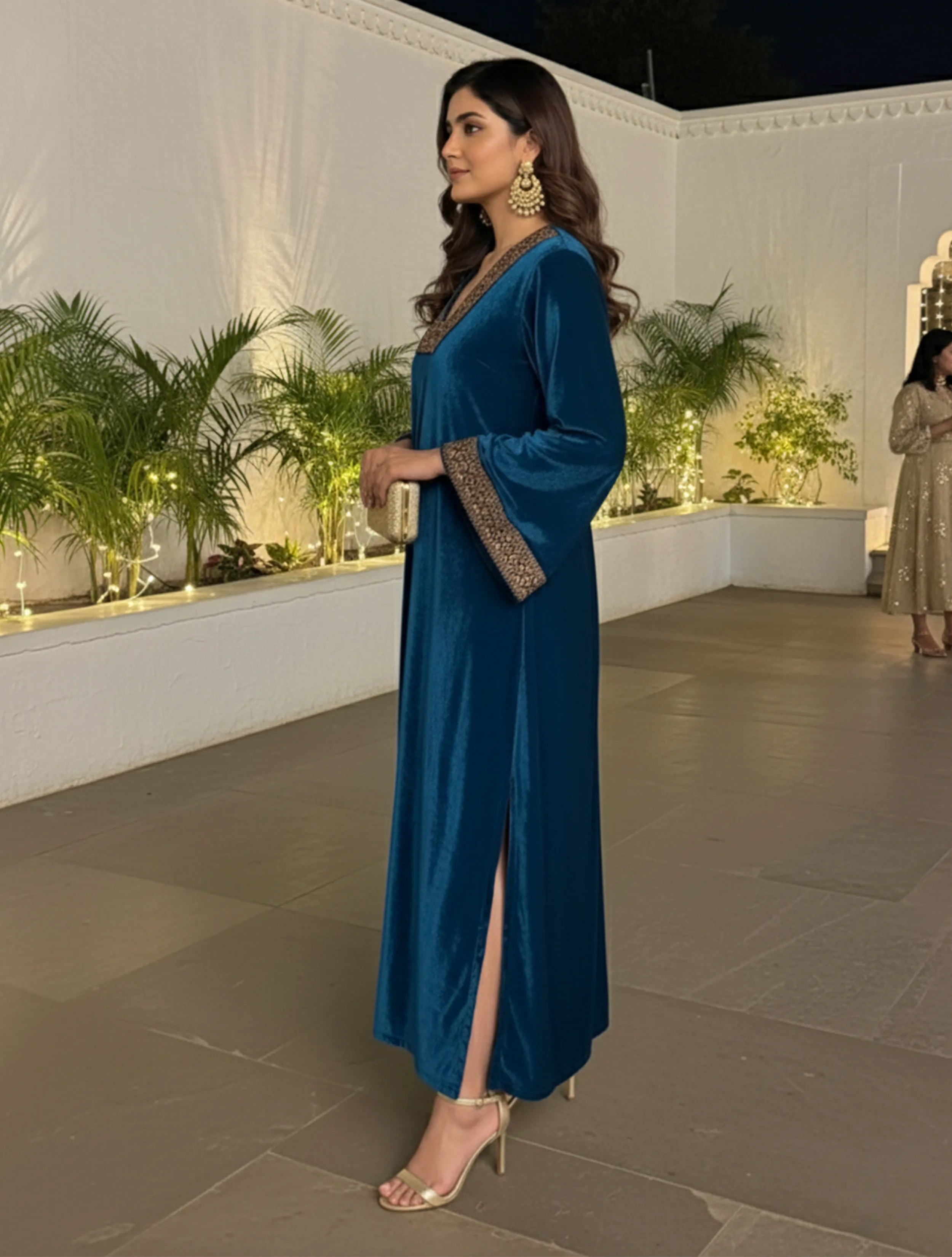 trueBrowns Blue Velvet Straight Maxi Dress
