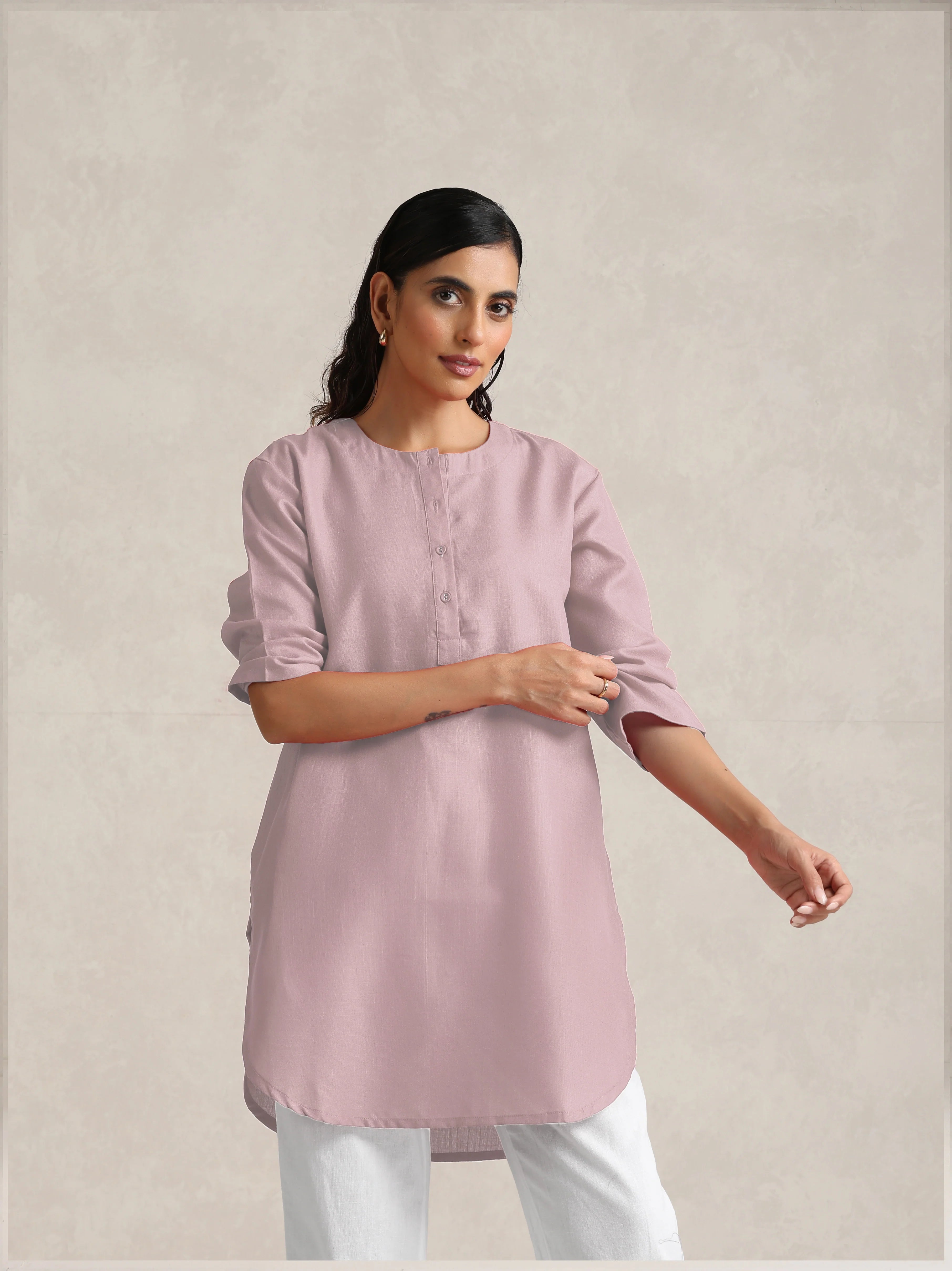 trueBrowns Pink Cotton Blend Short Kurta