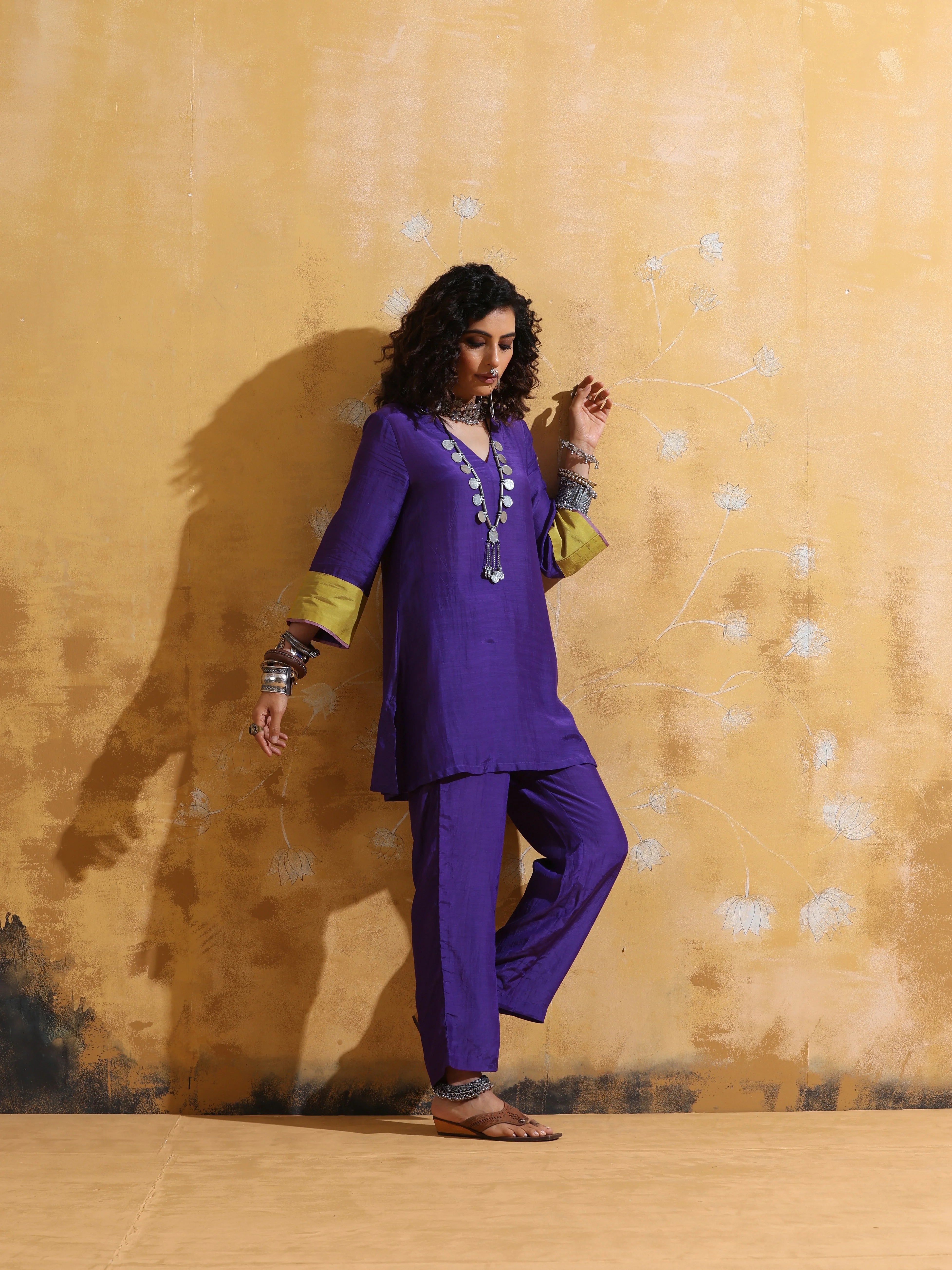 trueBrowns Purple Muslin Silk Co-ord Set