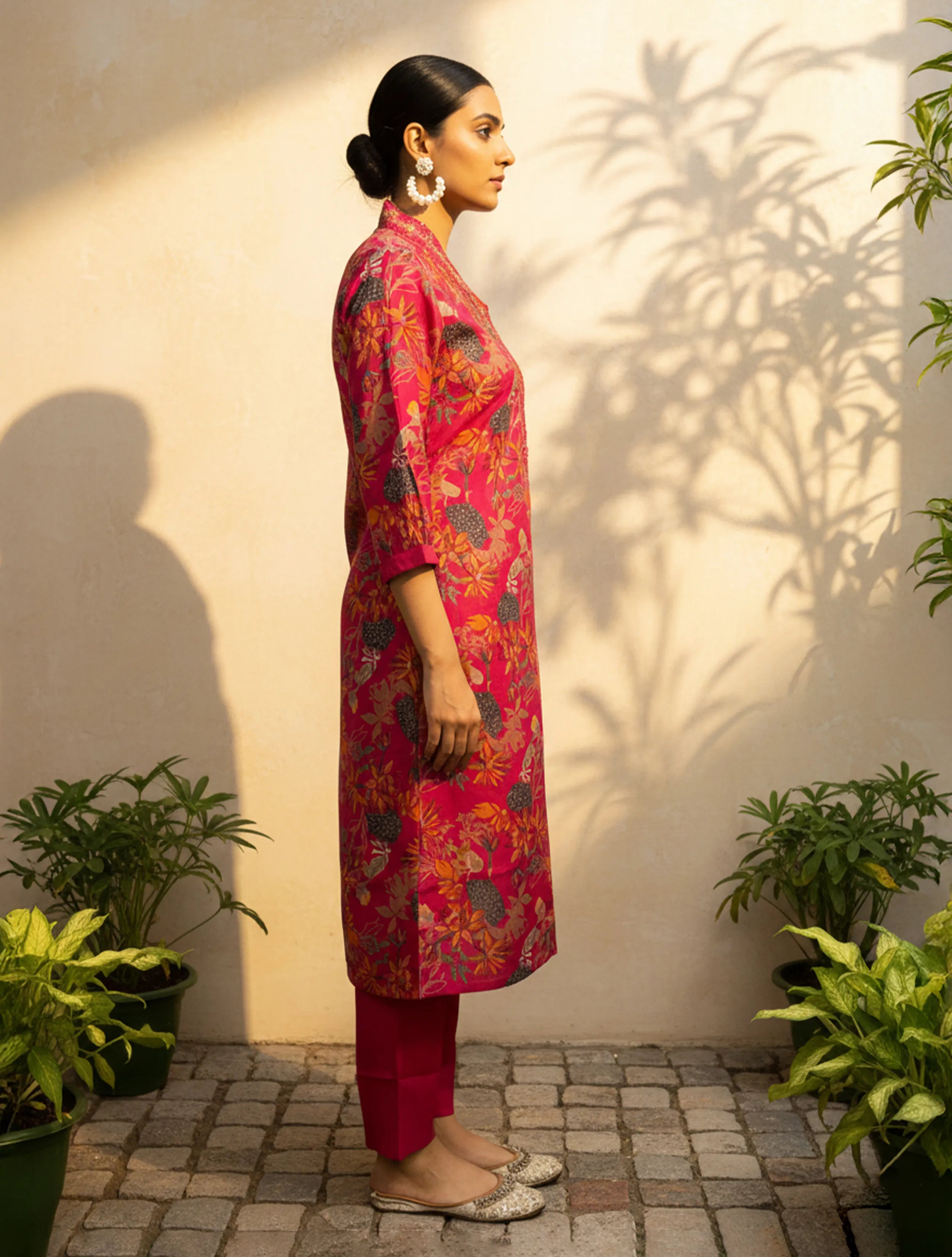 trueBrowns Pink Floral Print Embroidered Kurta Pant Dupatta Set