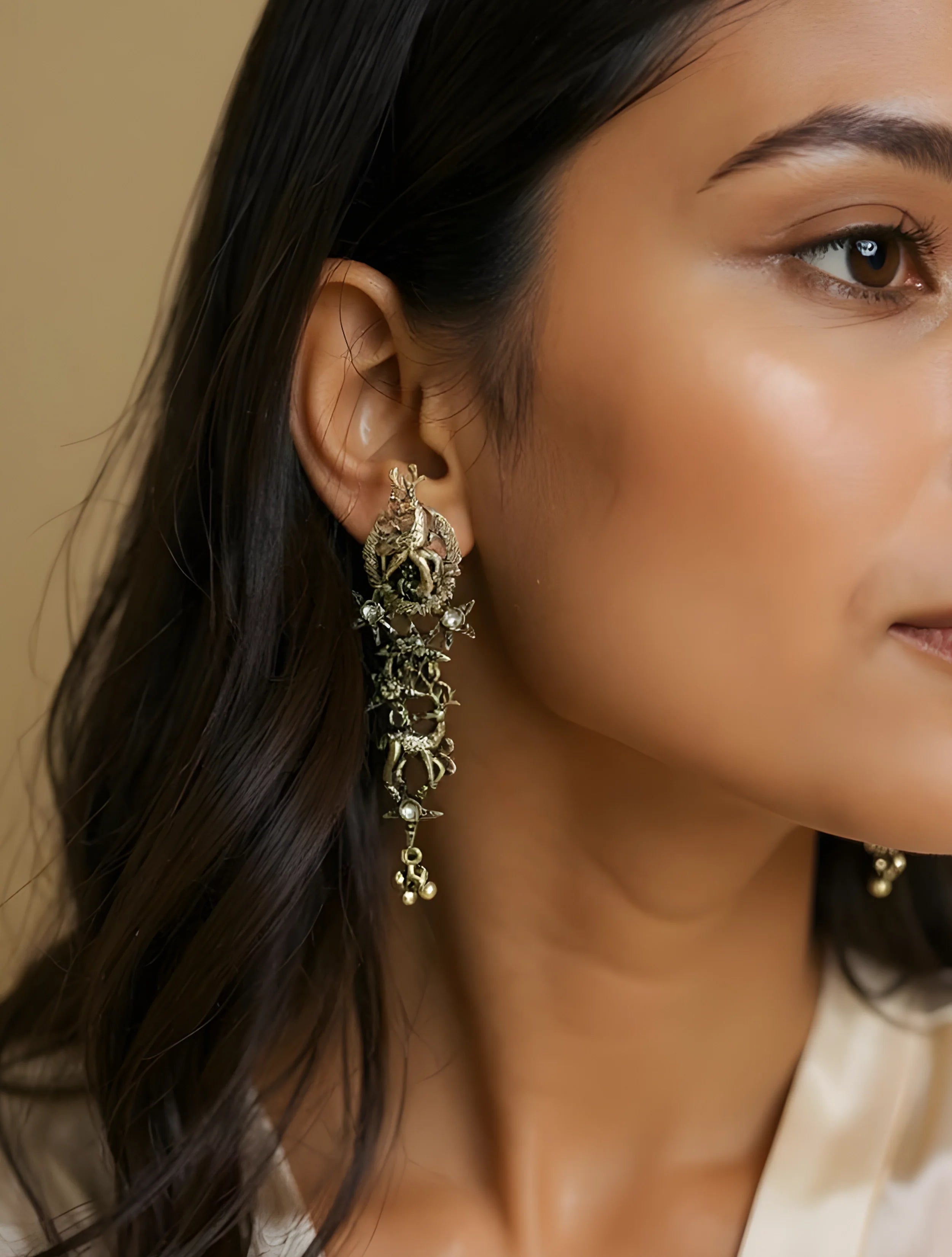 trueBrowns Sliver Toned Reindeer Earrings