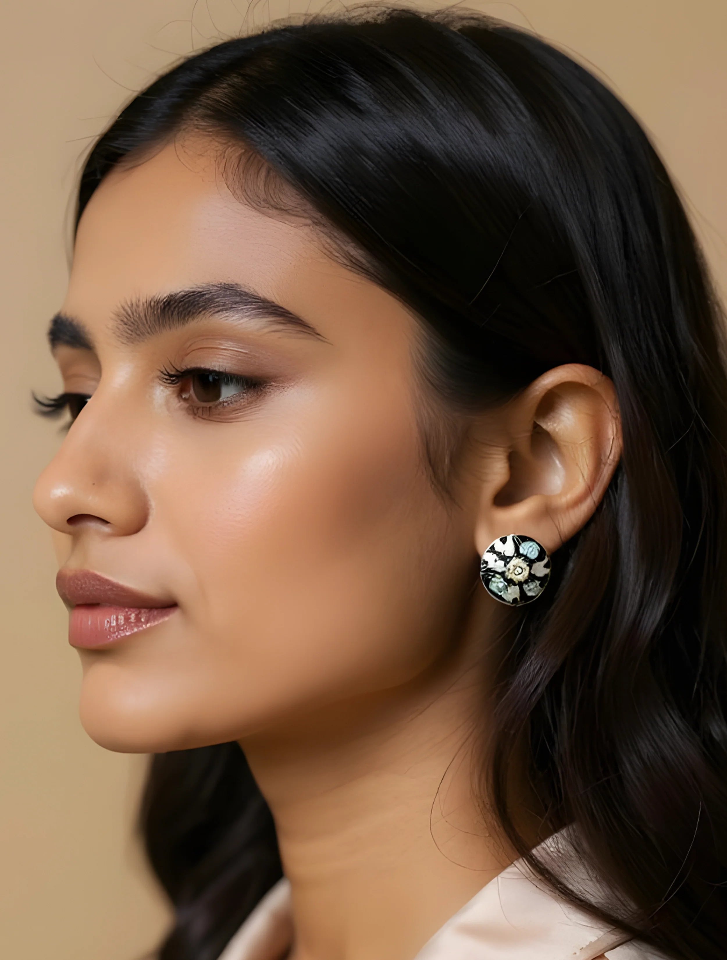 truebrowns Blue And White Round Enamel Stud Earrings