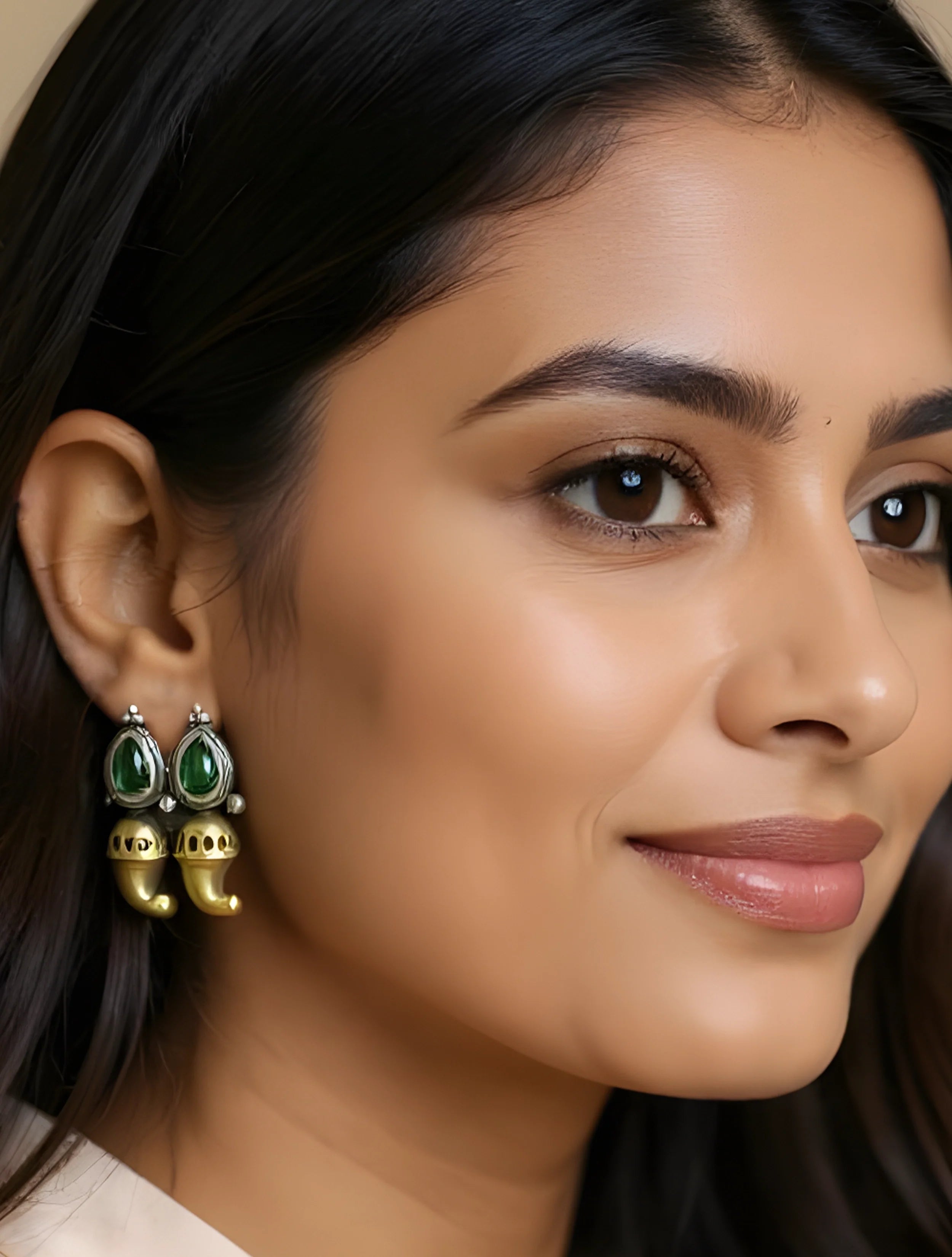 trueBrowns Silver Gold Tone Stud Earrings