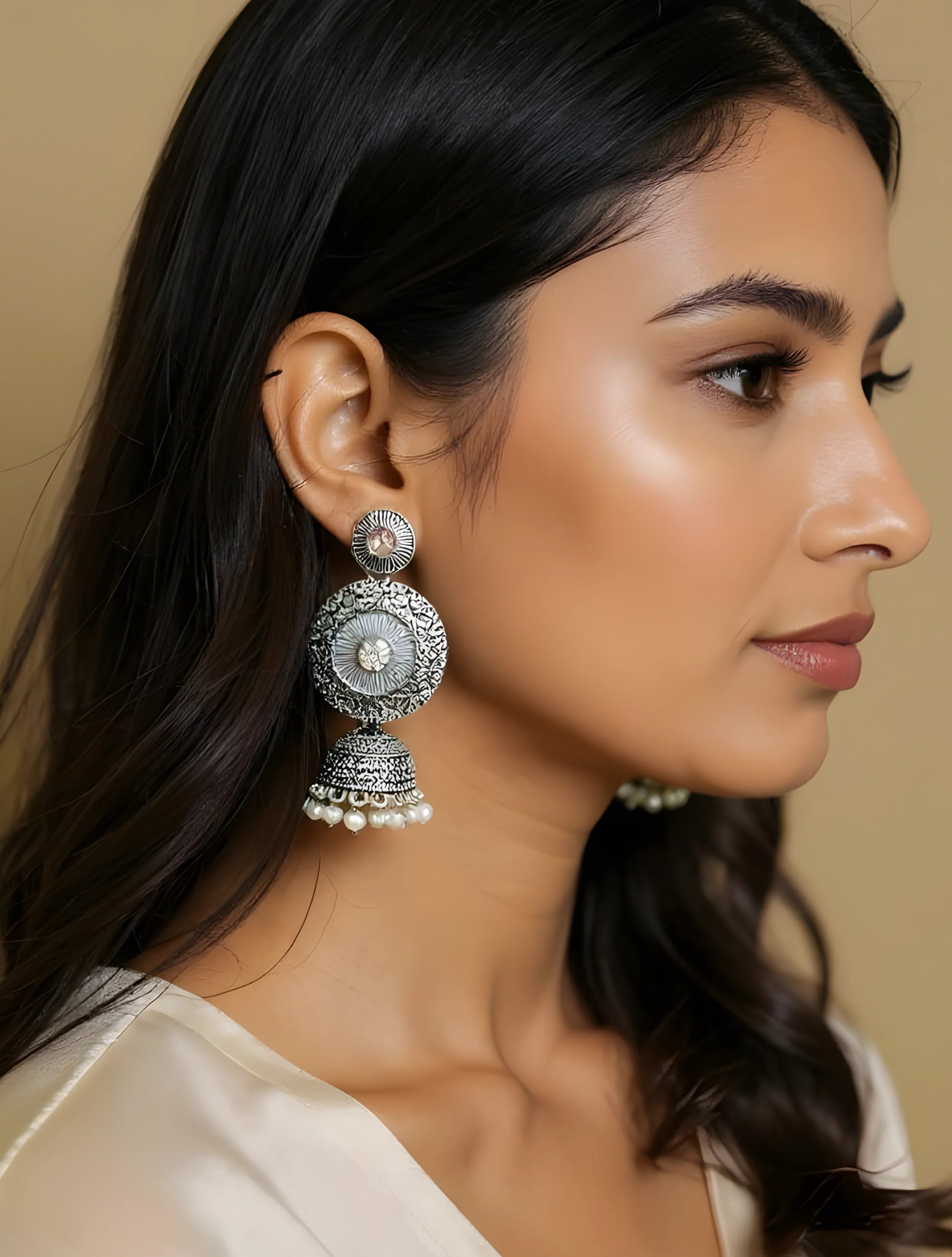 trueBrowns Grey Pearl Jhumka Earrings