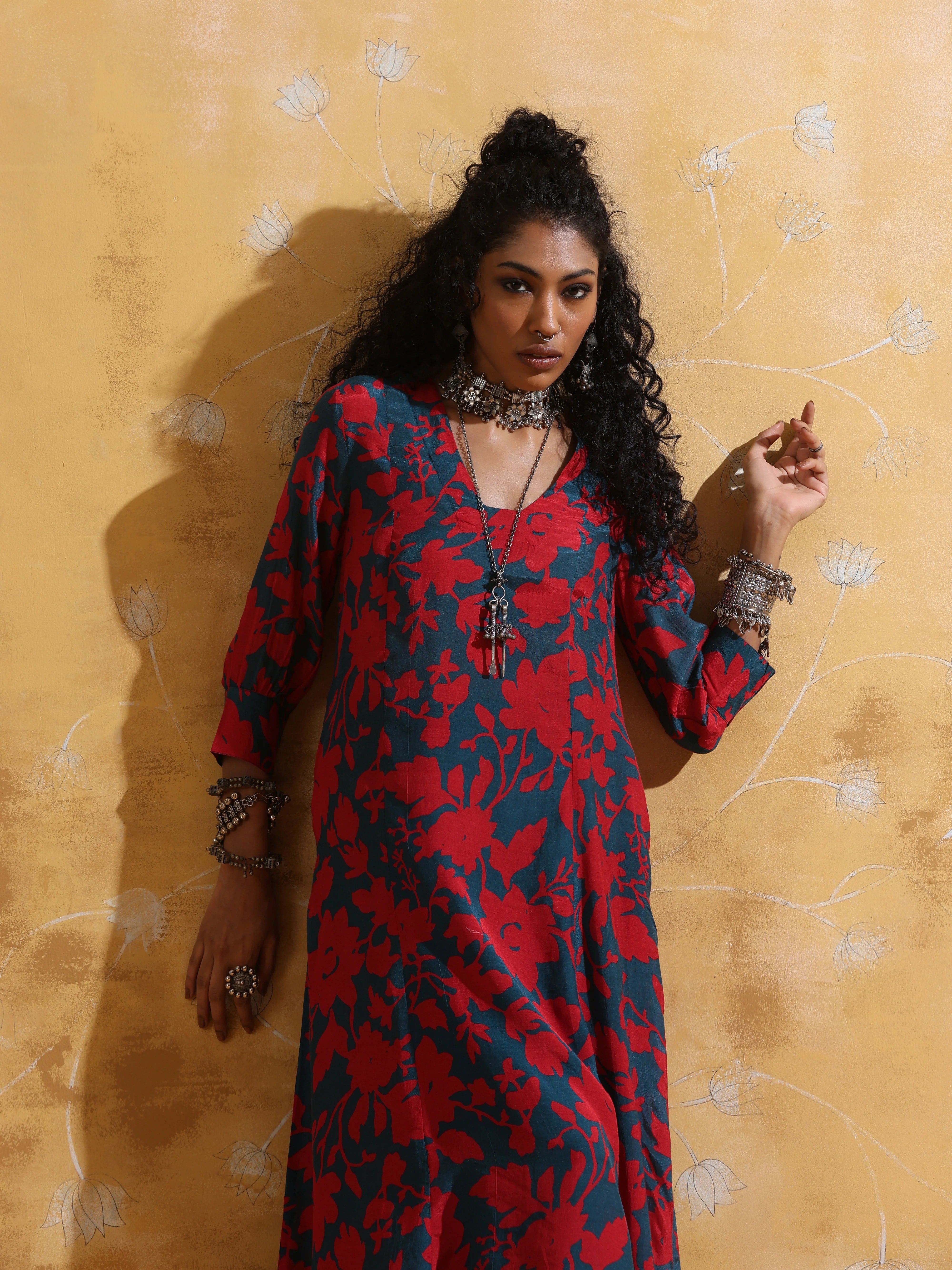 trueBrowns Red Teal Jaal Print Muslin Silk A-Line Kurta Set