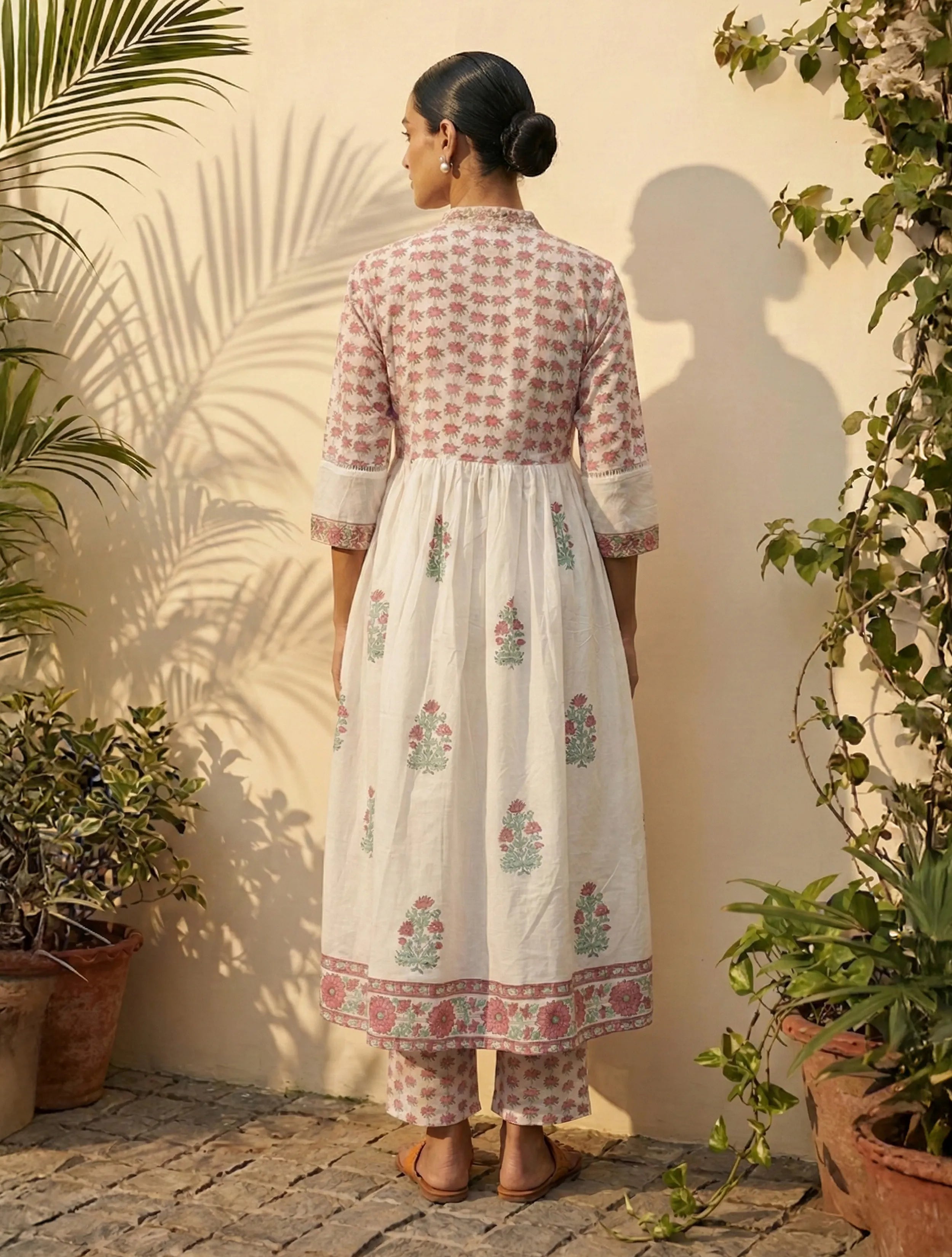 trueBrowns White Pink Boota Print Anarkali Kurta Pant Dupatta Set