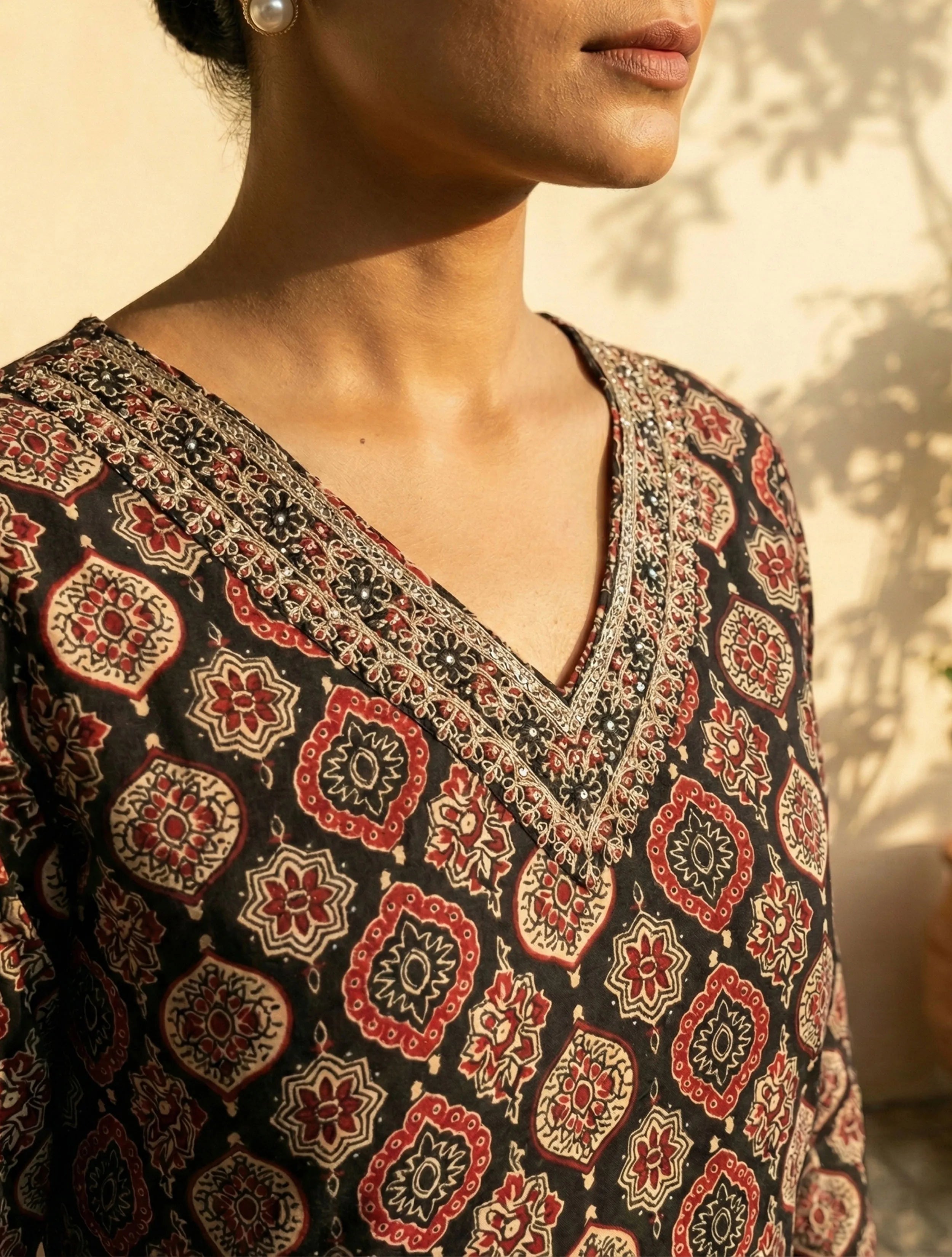 trueBrowns Black Print Embroidered V-Neck Kurta Pant Dupatta Set