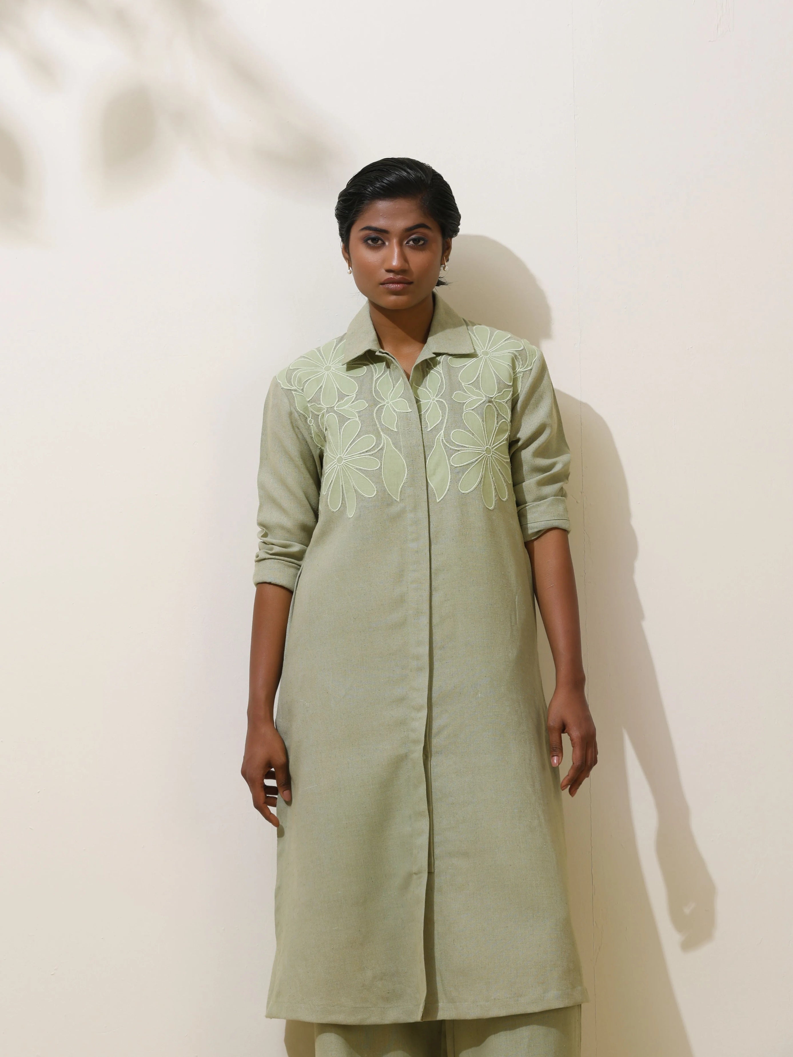 trueBrowns Clover Green Embroidered Natural Cotton Kurta Pant Set