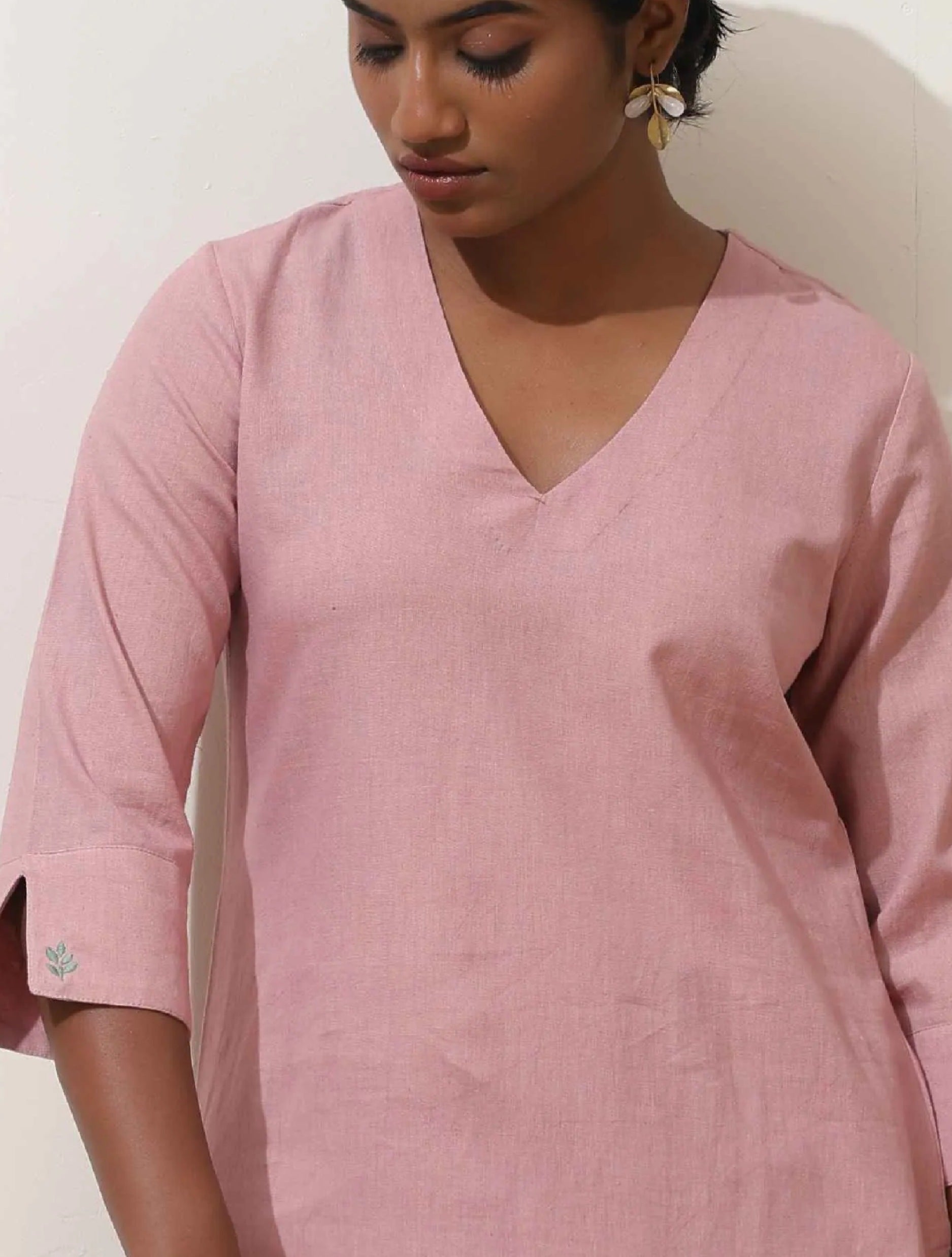 trueBrowns Pink Cotton Linen Kurta Co-Ord Set
