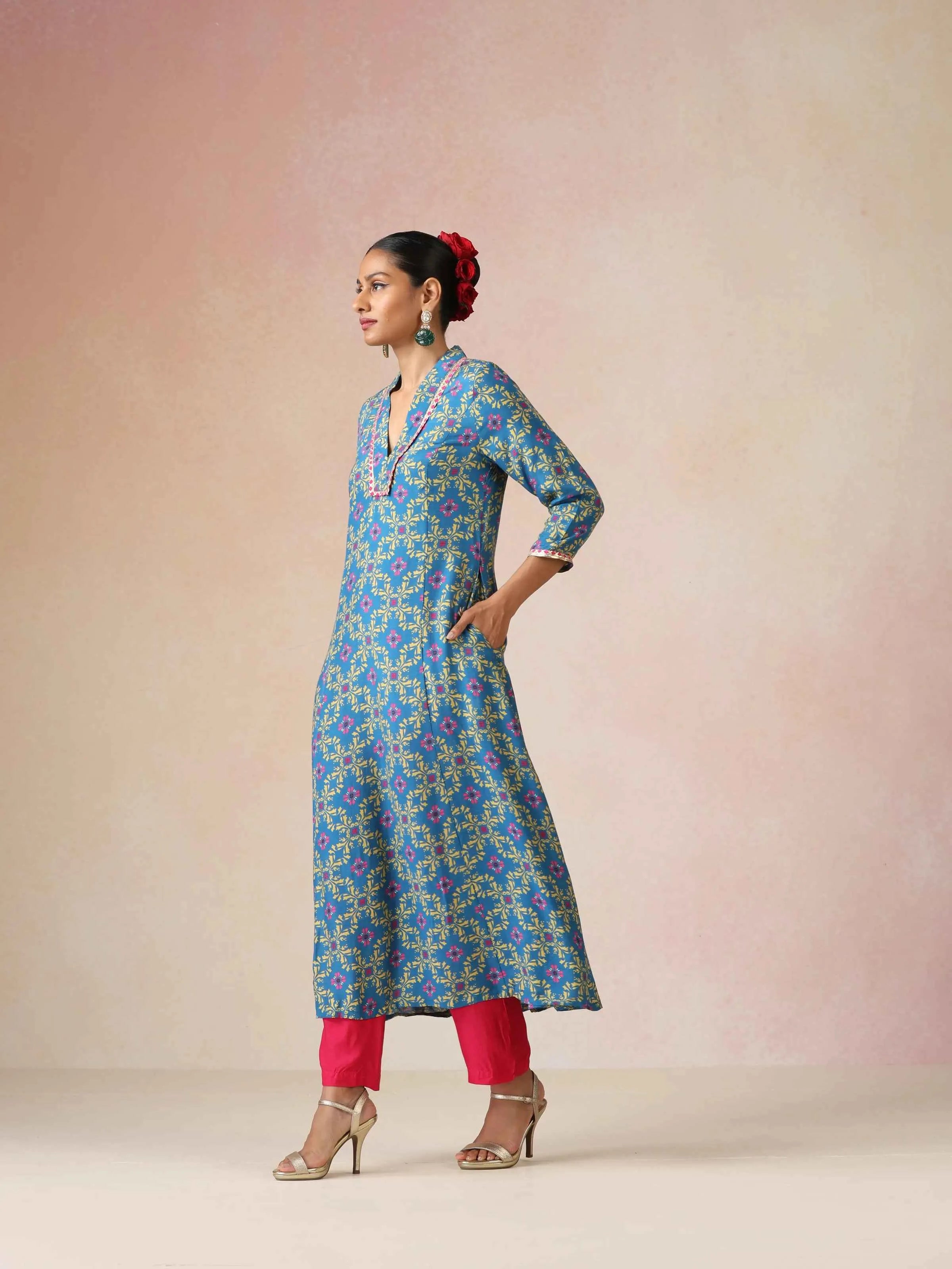 trueBrowns Blue Lime Jaal Print Viscose A-line Kurta Set