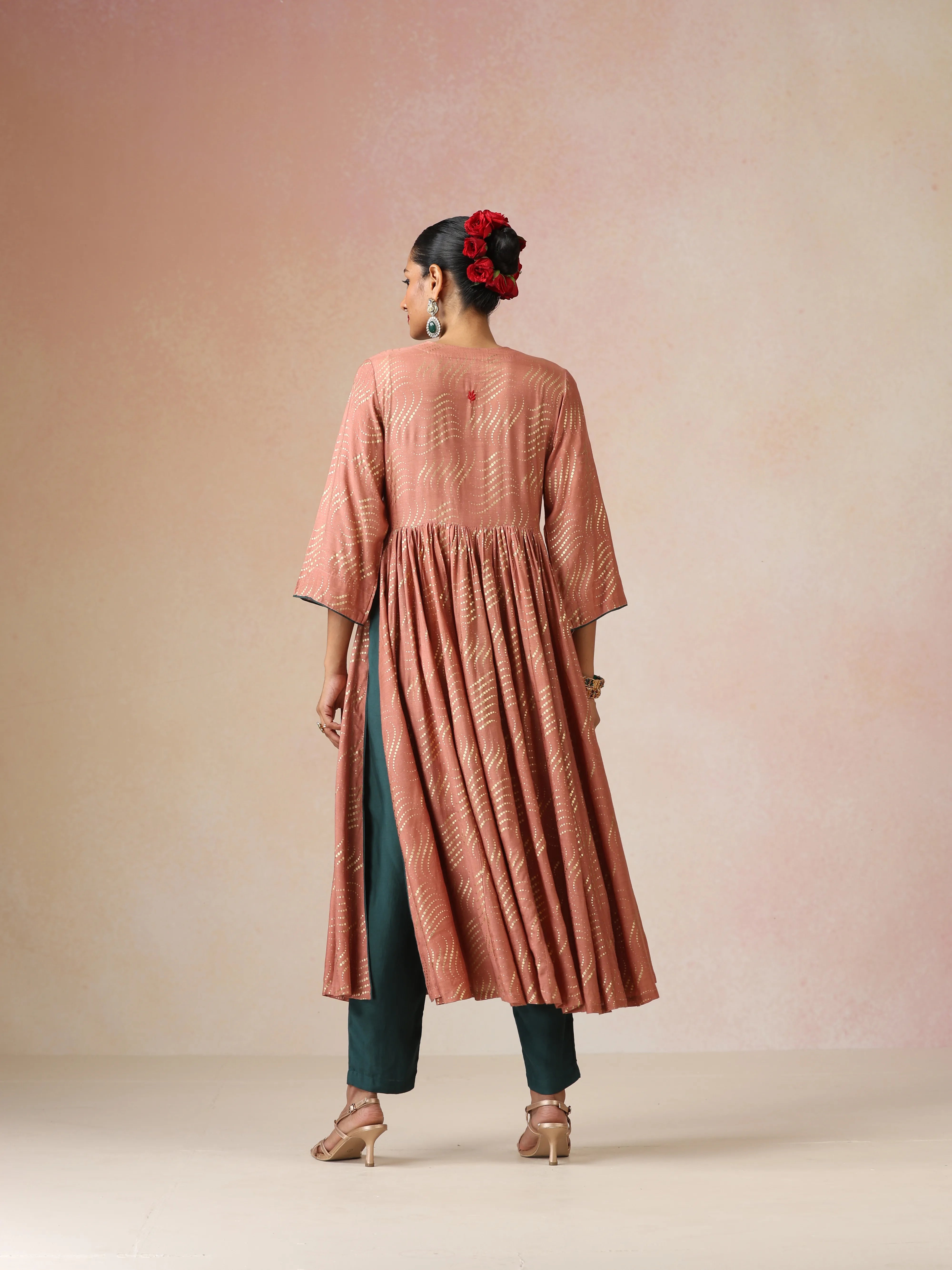 trueBrowns Peach Gold Foil Print Muslin Silk Anarkali High-Slit Kurta Set