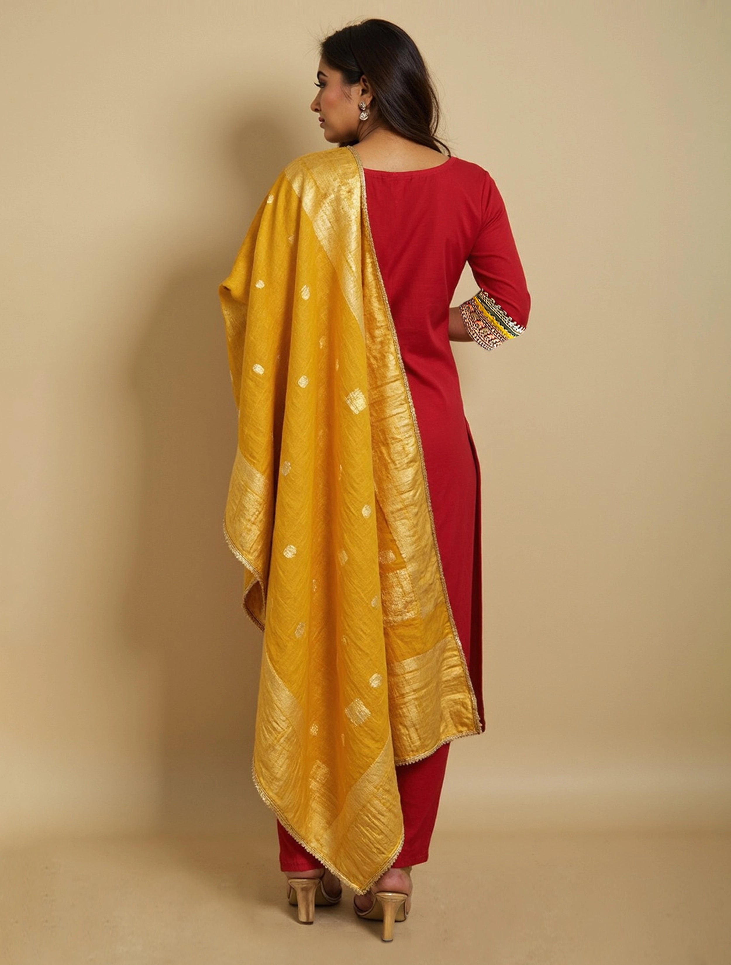 trueBrowns Red Jacquard Straight Kurta Pant Dupatta Set