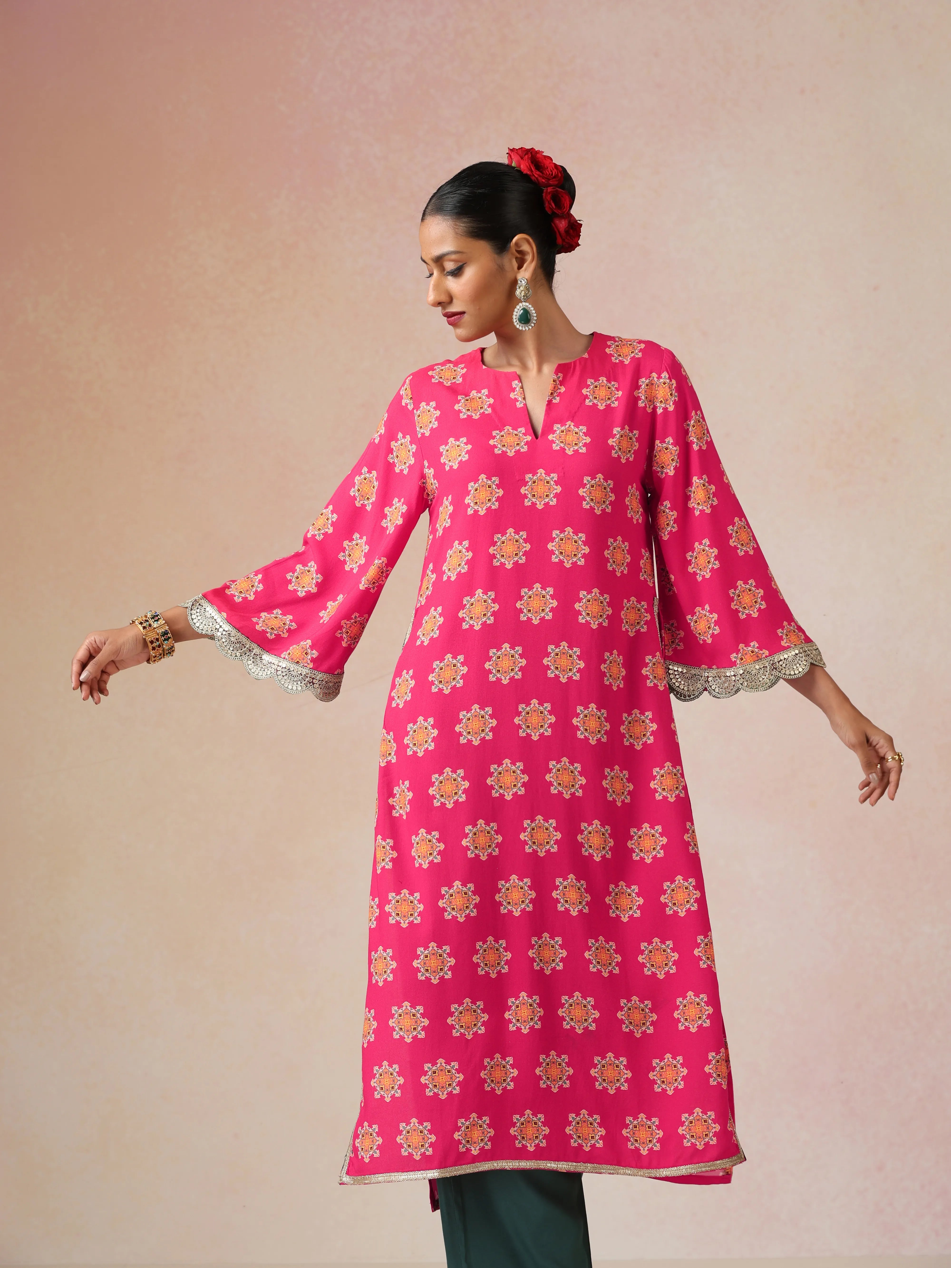 trueBrowns Pink Boota Print Viscose Straight High-Slit Kurta Set
