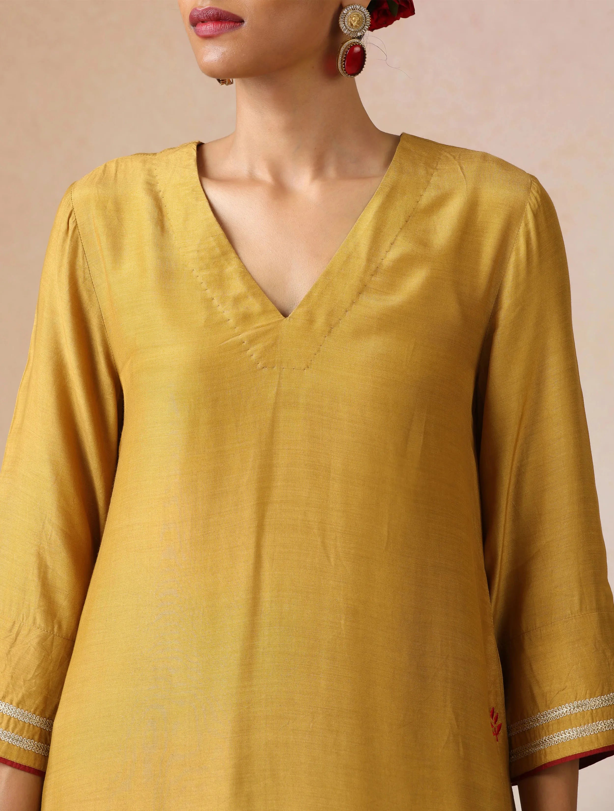 trueBrowns Mustard Gold Foil Print Muslin Silk Kurta Farsi Pants Set