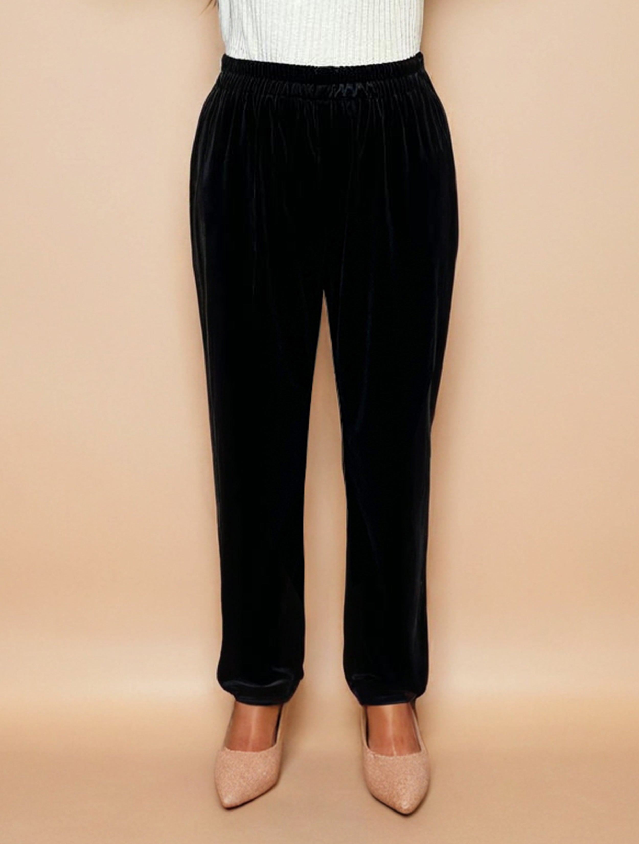 trueBrowns Black Velvet Embroidered Kaftan Kurta Set