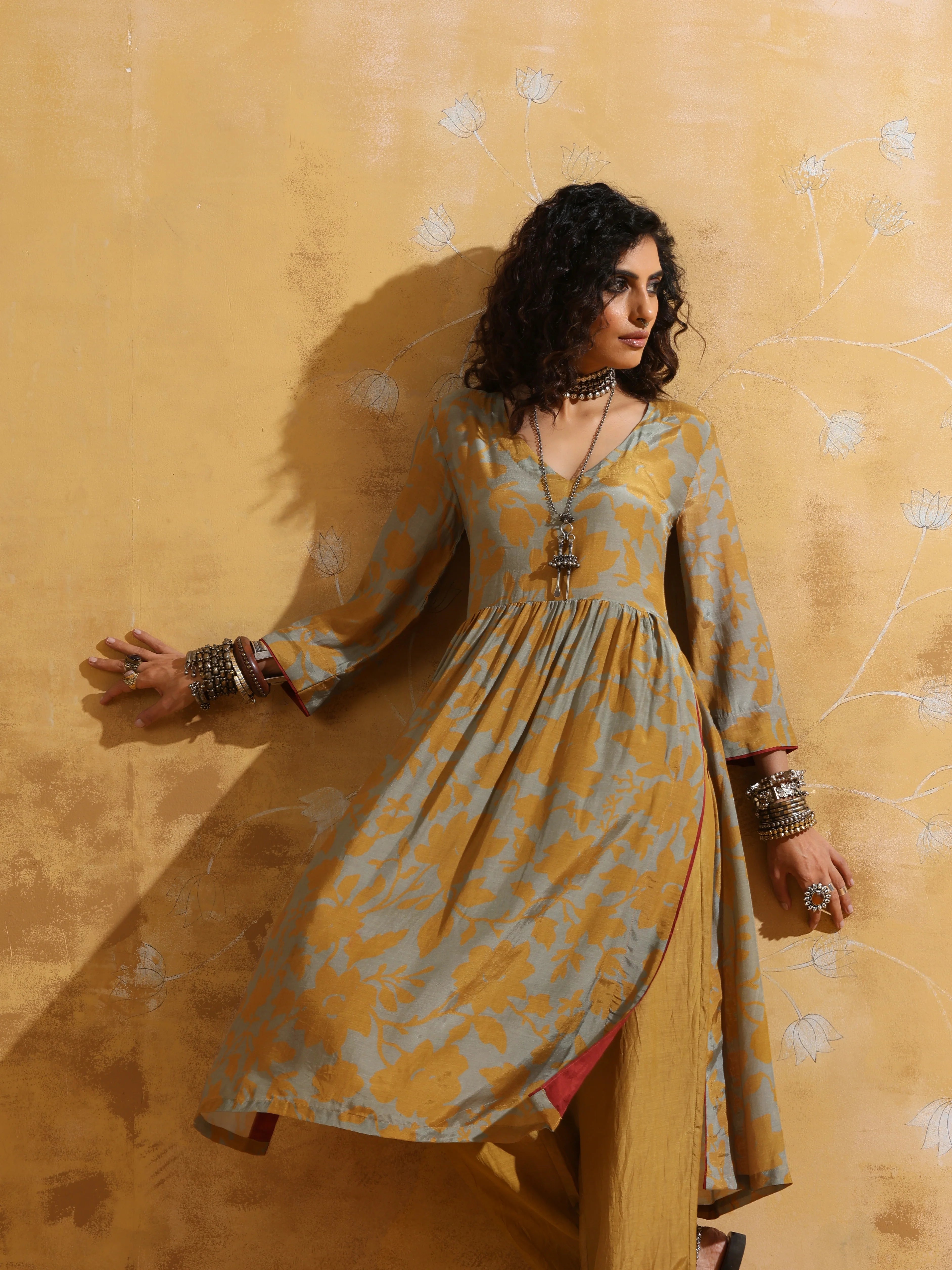 trueBrowns Mustard Jaal Print Muslin Silk High-Slit Fit and Flared Kurta Set