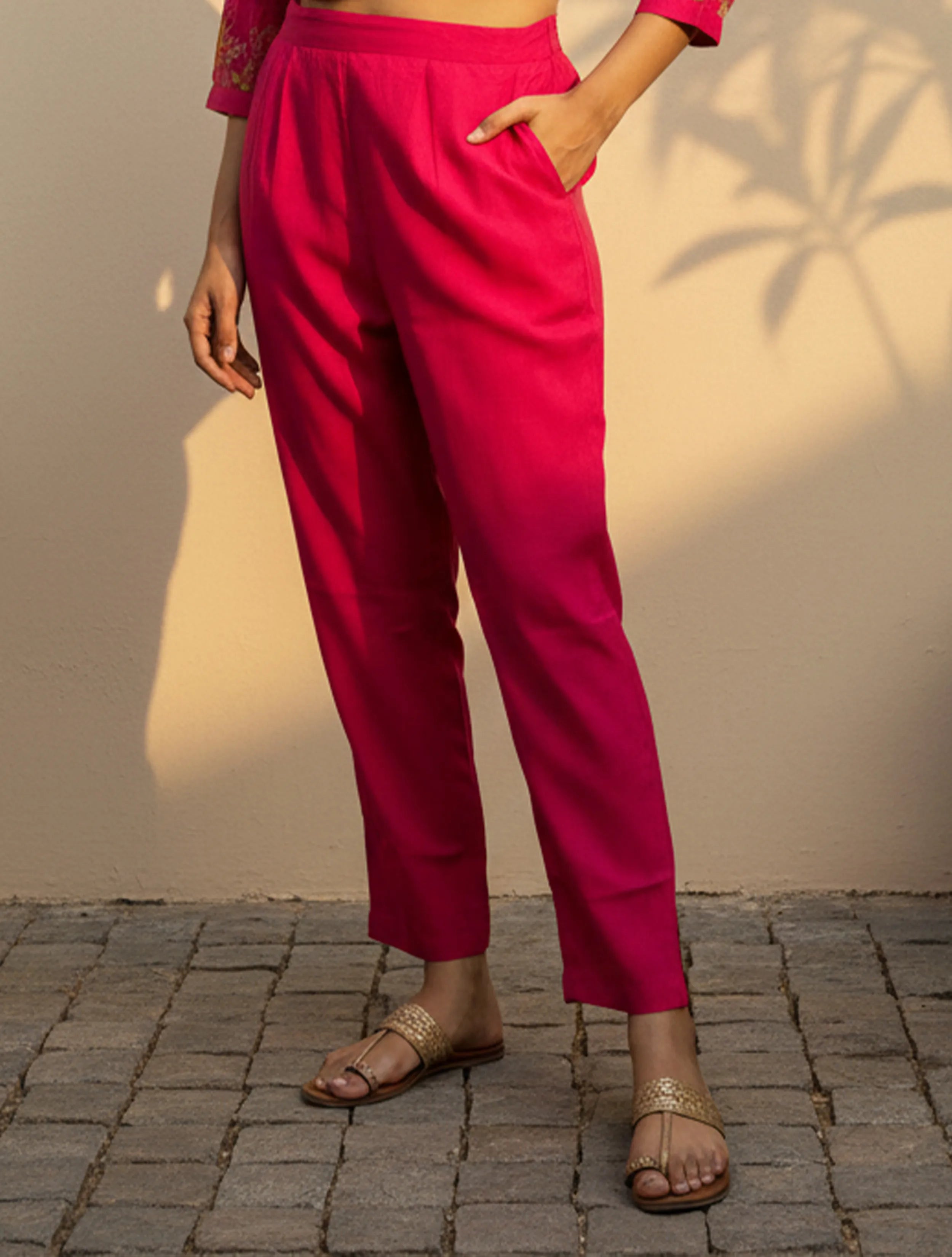 trueBrowns Pink Floral Print Embroidered Kurta Pant Dupatta Set