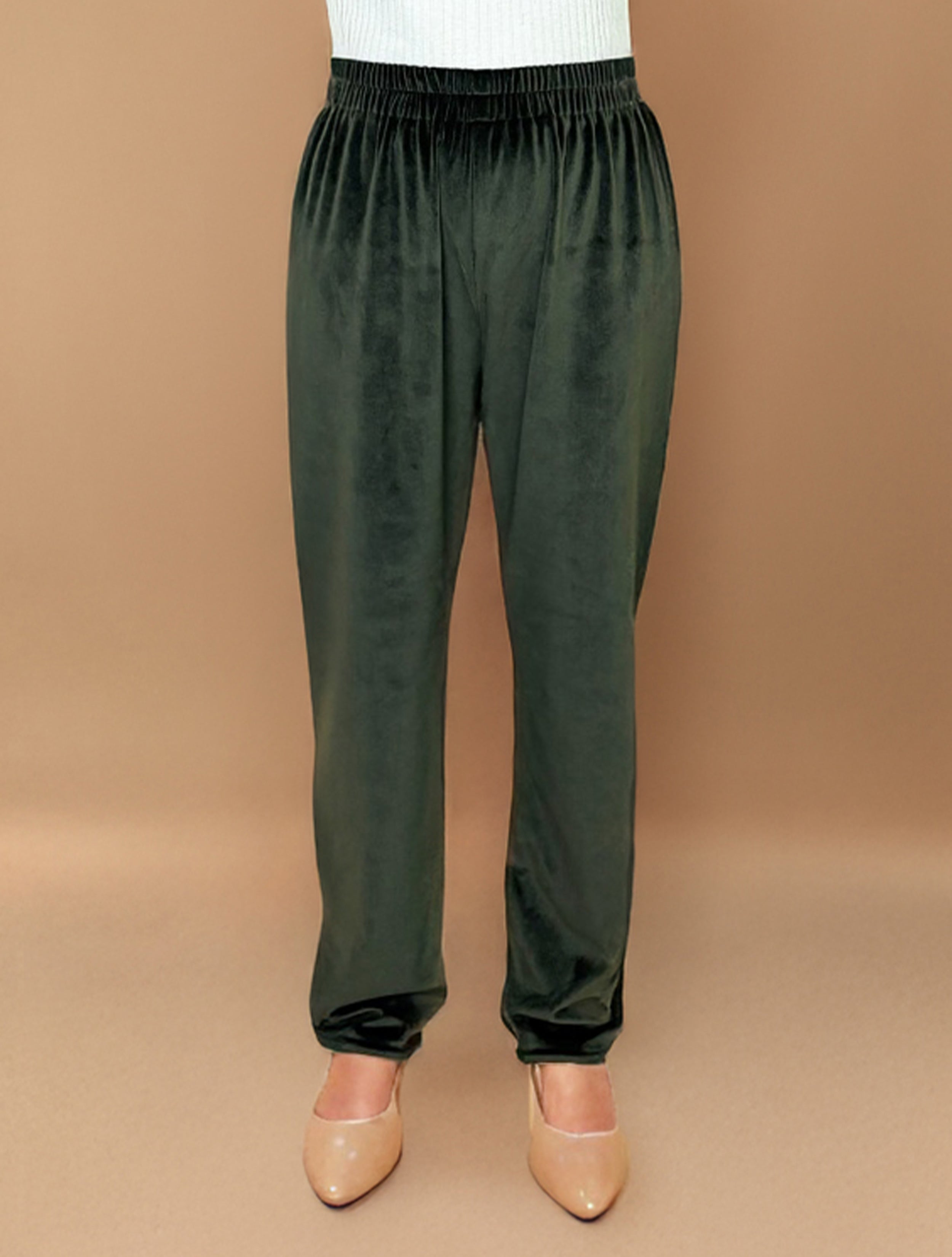 trueBrowns Olive Green Velvet Embroidered Co-ord Set