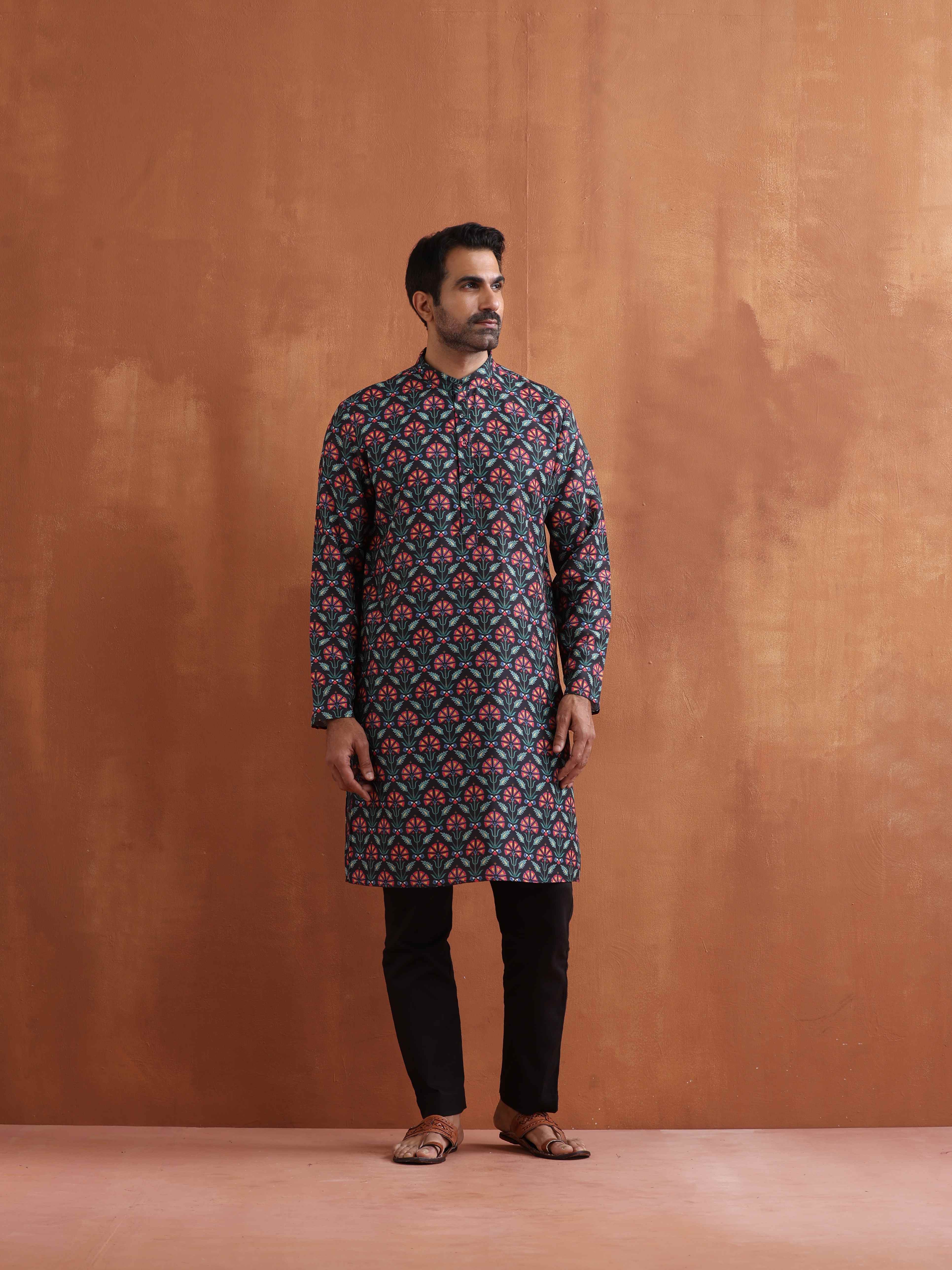trueBrowns Men's Black Floral Printed Kurta