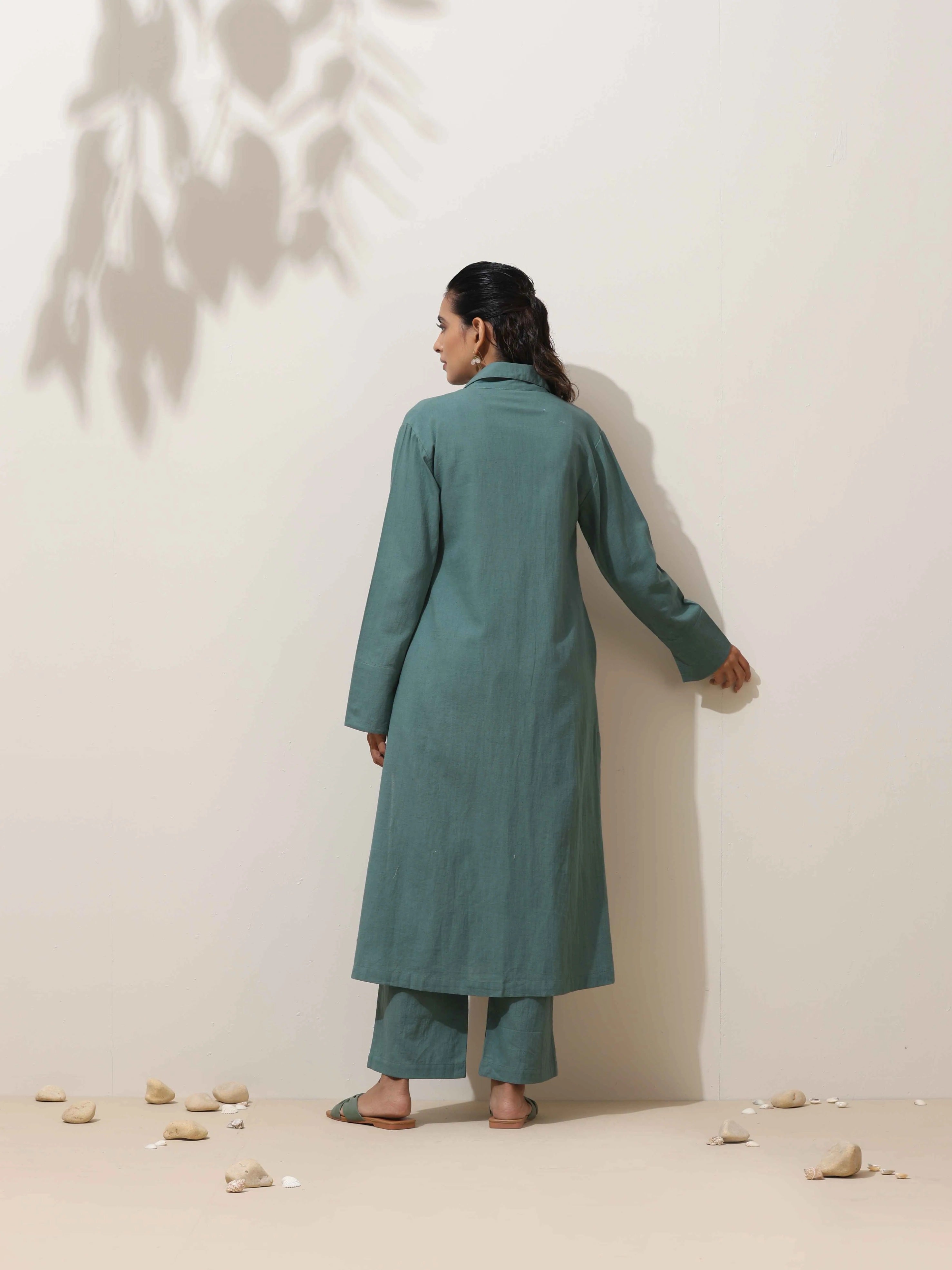 trueBrowns Green Cotton Linen Kurta Pant Set