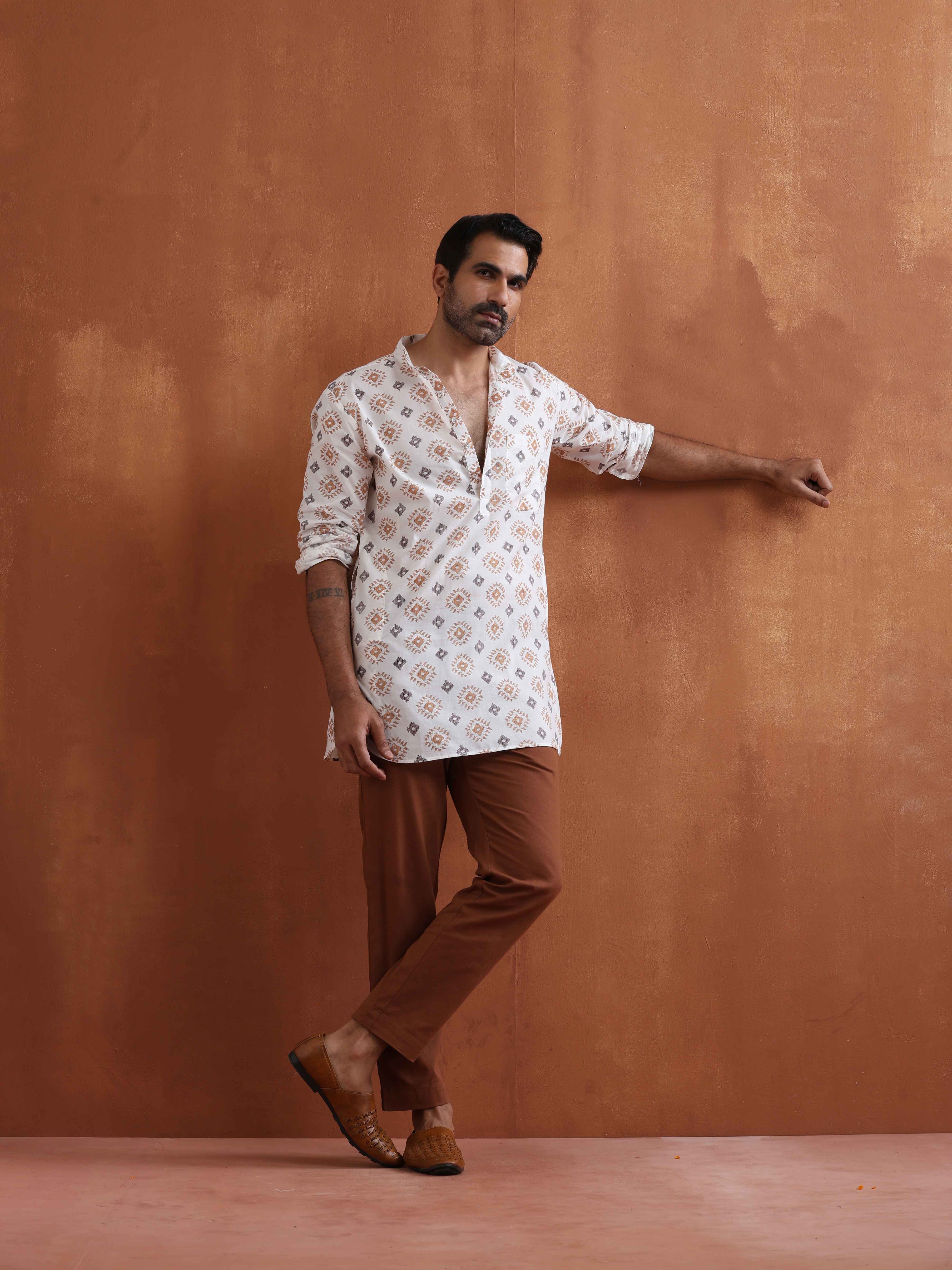 trueBrowns Men's Ivory Printed Short Kurta