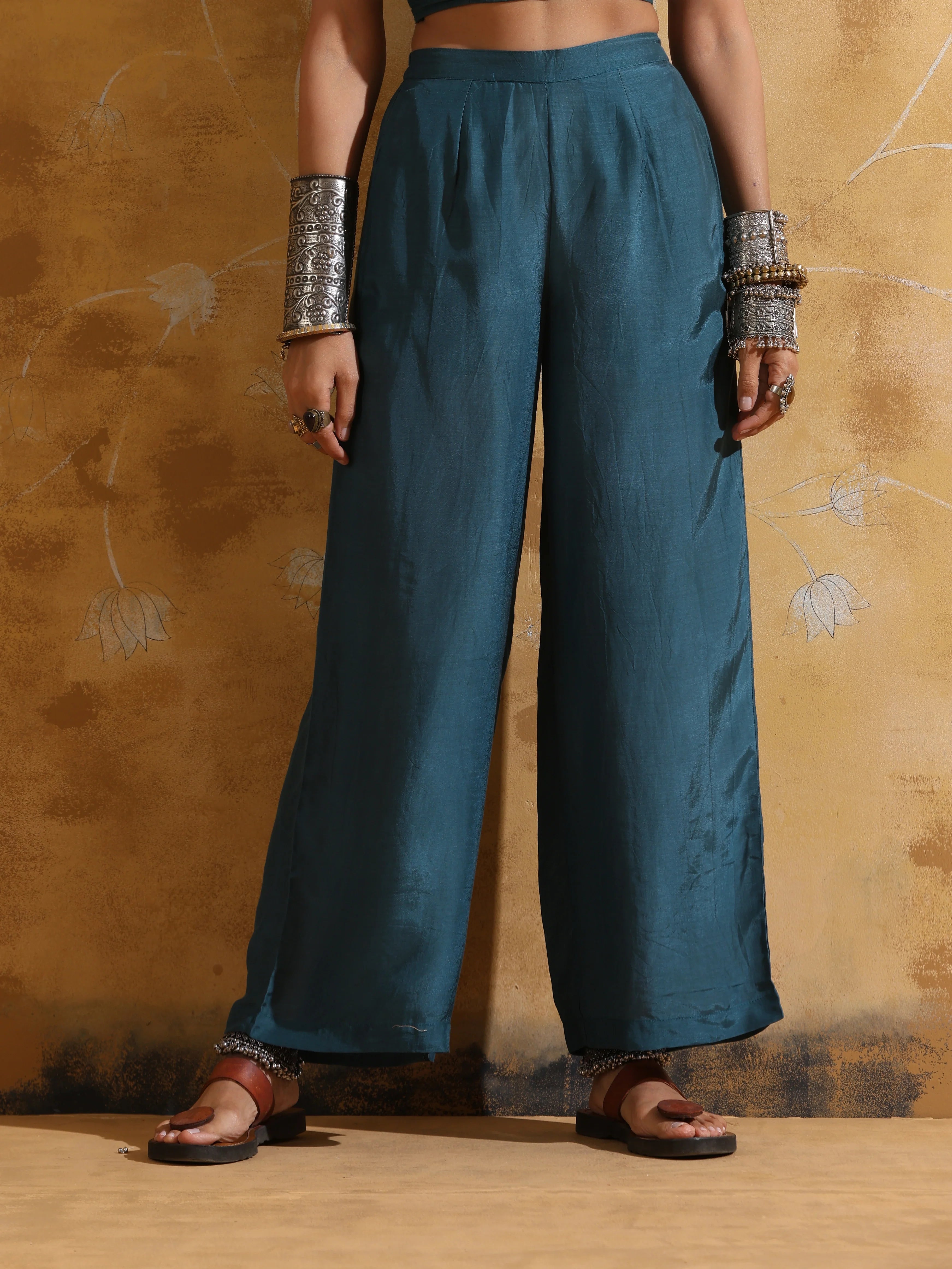 trueBrowns Purple Teal Print Muslin Silk Jacket Set