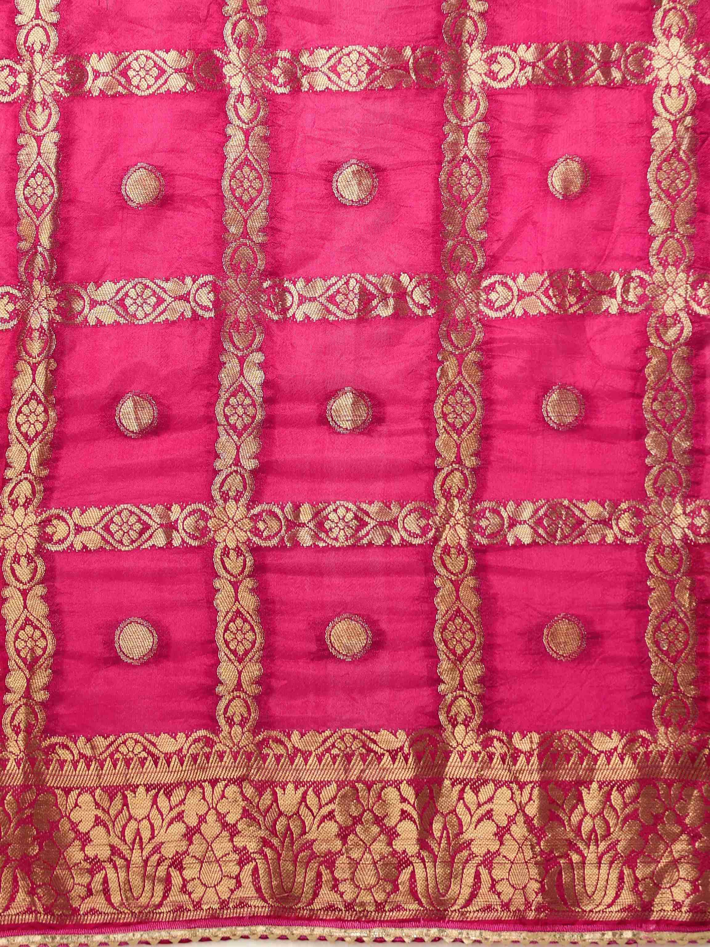 trueBrowns Pink Bandhani Jacquard Saree With Unstitched Blouse