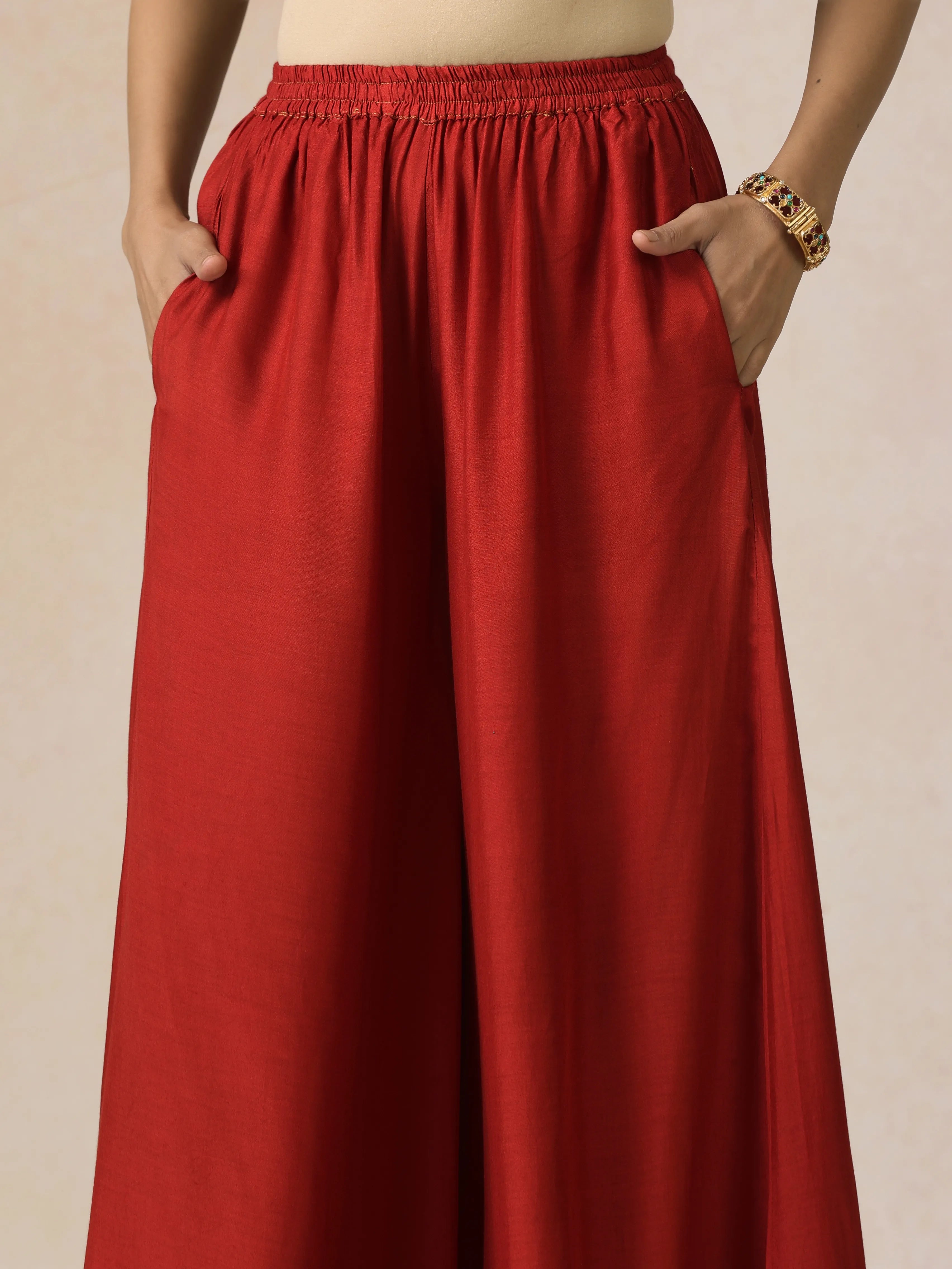 trueBrowns Red Light Green Print Viscose Kurta Sharara Set