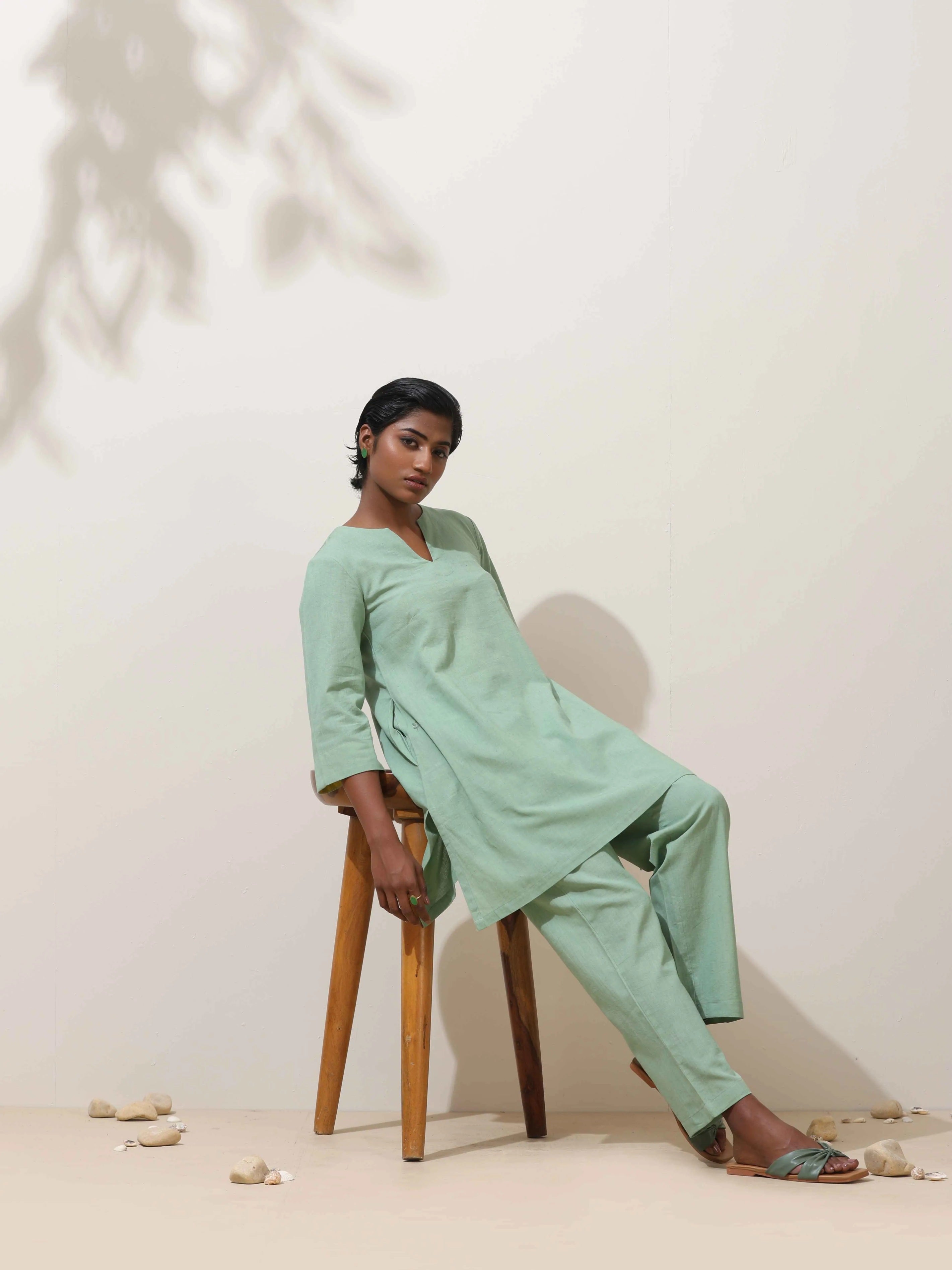 trueBrowns Mint Green Cotton Linen Kurta Co-Ord Set