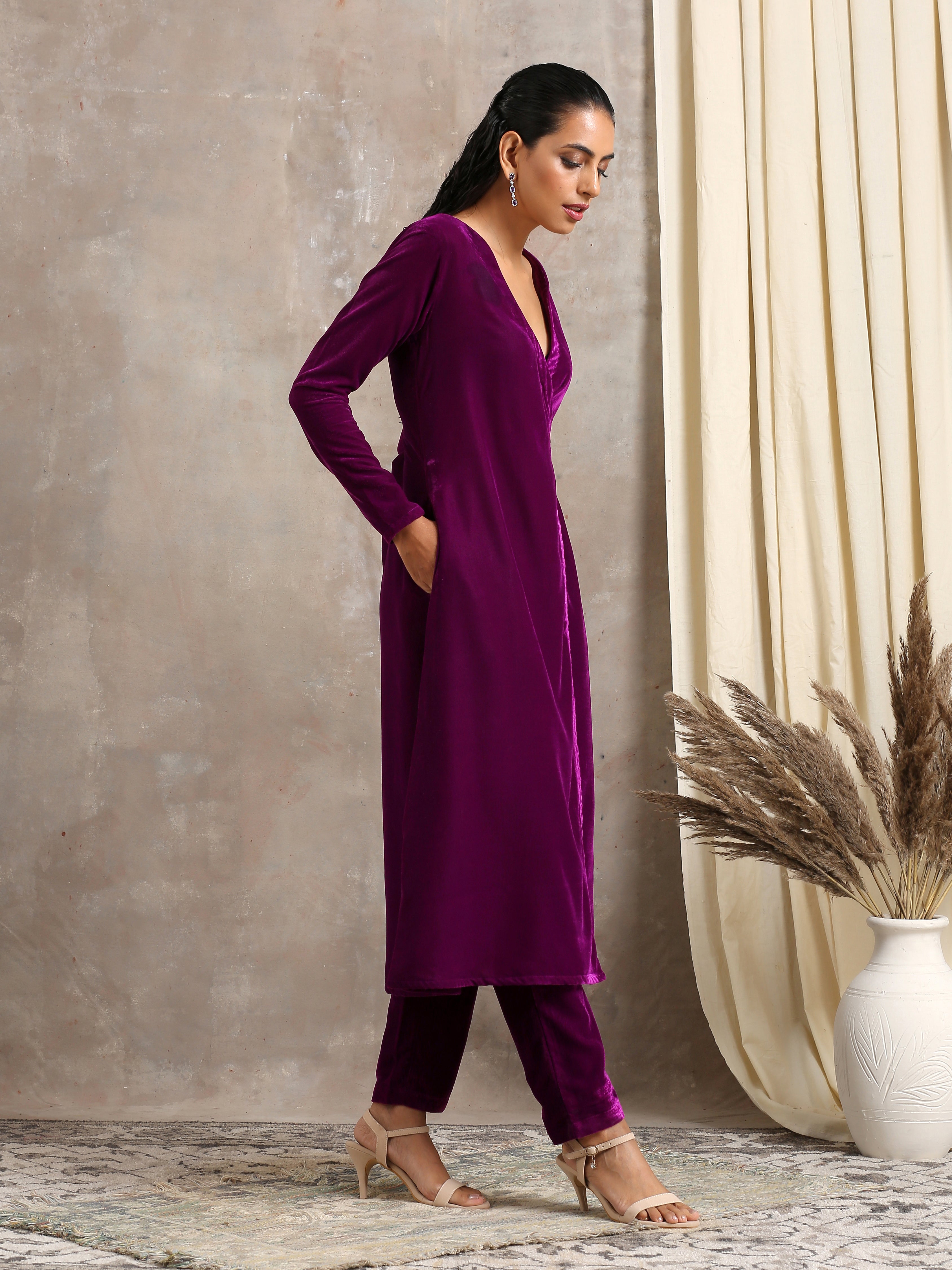 Wine Velvet Angrakha