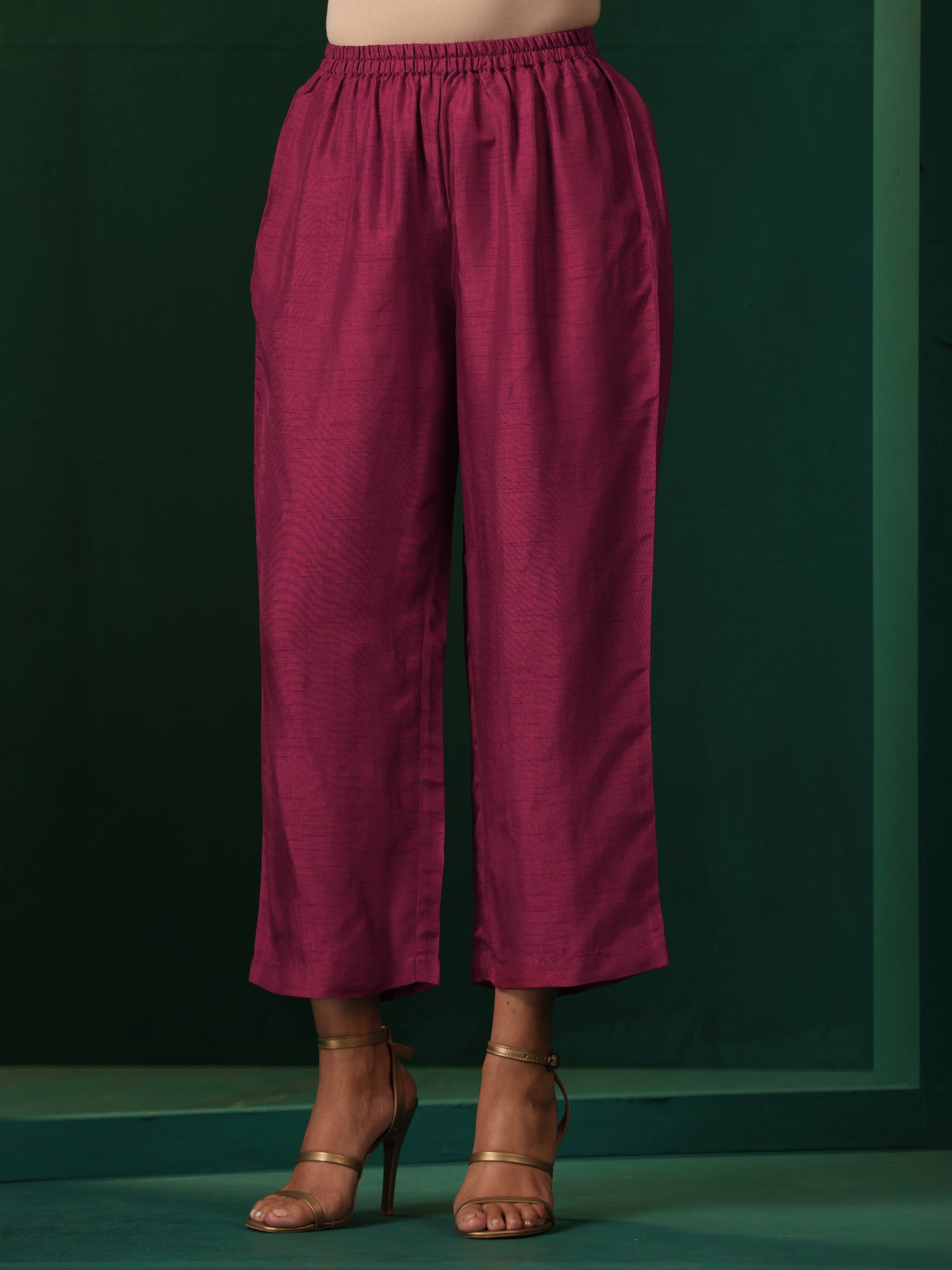 trueBrowns Light Mauve Silk Front Pleat Kurta Pant Set