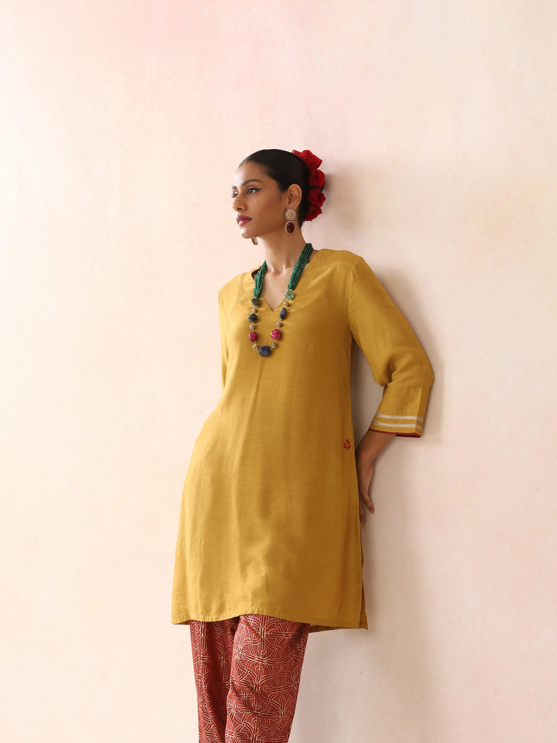 trueBrowns Mustard Gold Foil Print Muslin Silk Kurta Farsi Pants Set