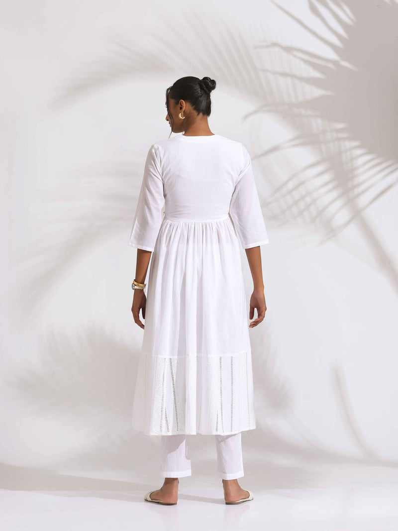 trueBrowns White Cotton Schiffli Flared Anarkali Kurta Set